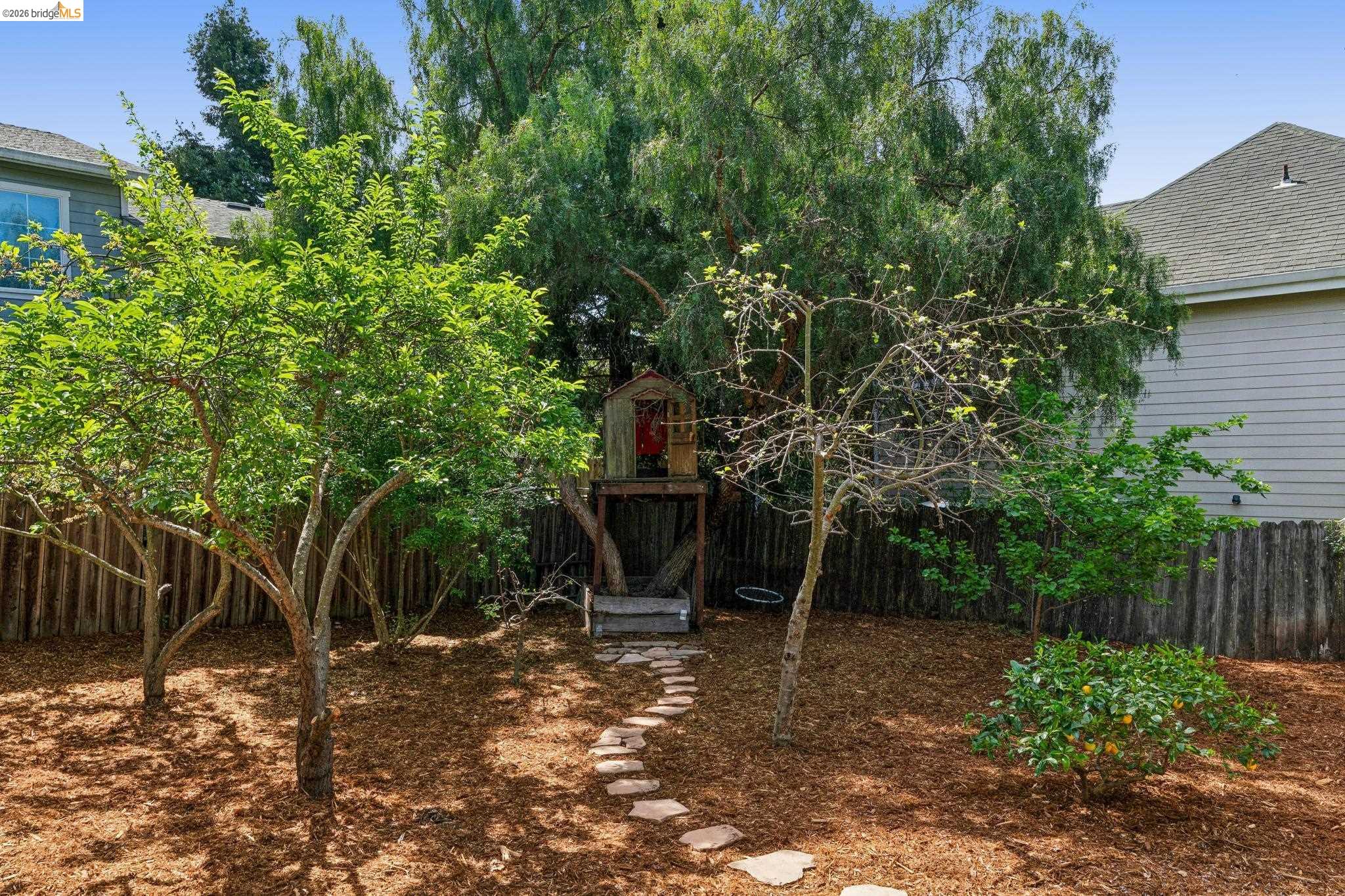 Detail Gallery Image 24 of 26 For 3824 Enos Ave, Oakland,  CA 94619 - 3 Beds | 2 Baths