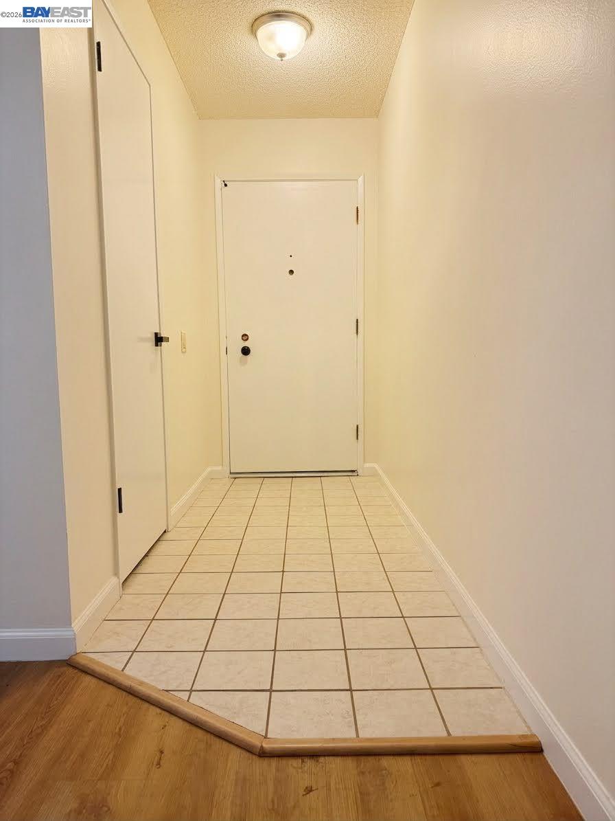 Detail Gallery Image 7 of 12 For 796 Woodside Ln #1,  Sacramento,  CA 95825 - 2 Beds | 1 Baths