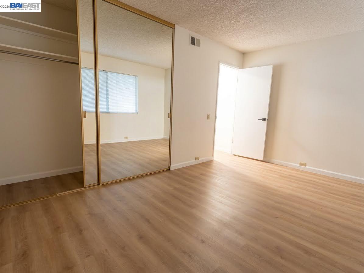 Detail Gallery Image 8 of 12 For 796 Woodside Ln #1,  Sacramento,  CA 95825 - 2 Beds | 1 Baths