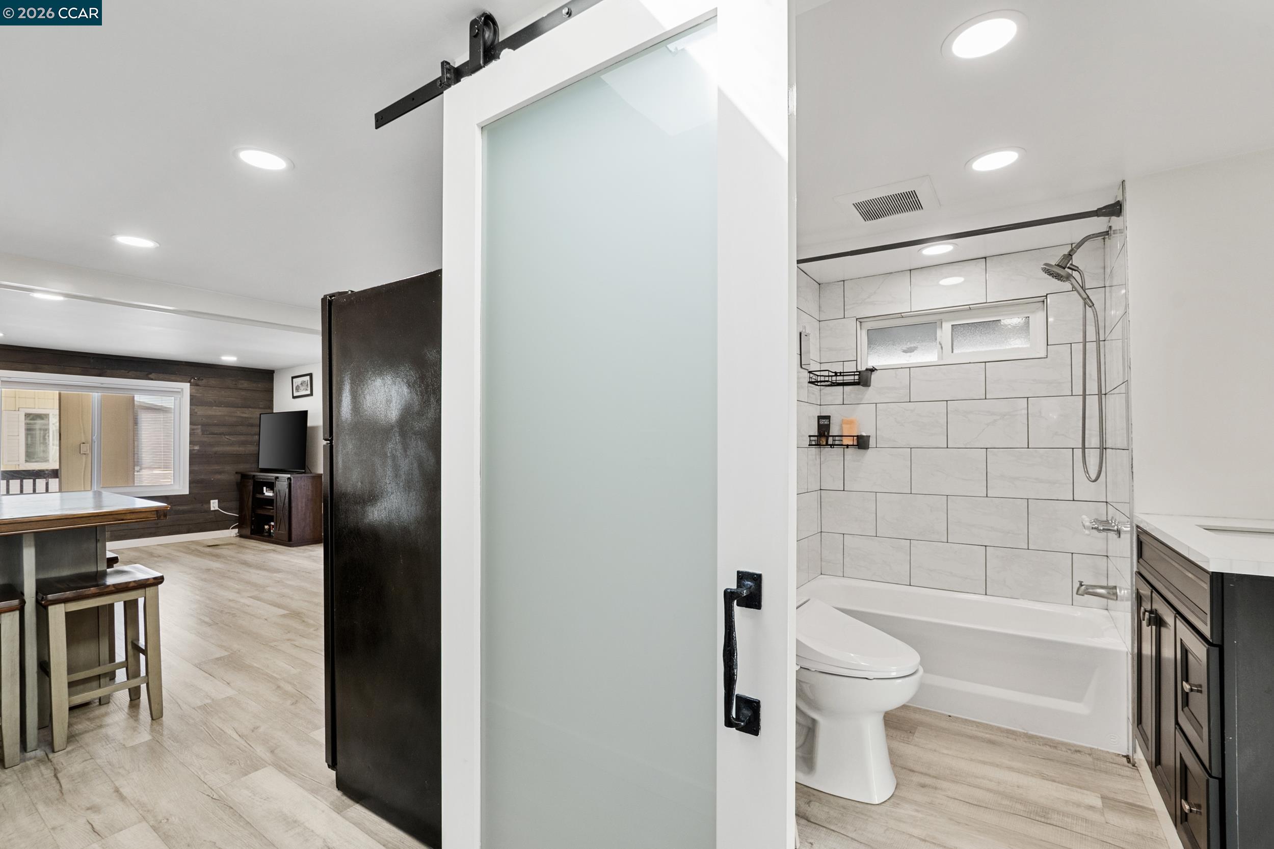 Detail Gallery Image 17 of 35 For 32 Galloway Dr., Concord,  CA 94518 - 1 Beds | 1 Baths