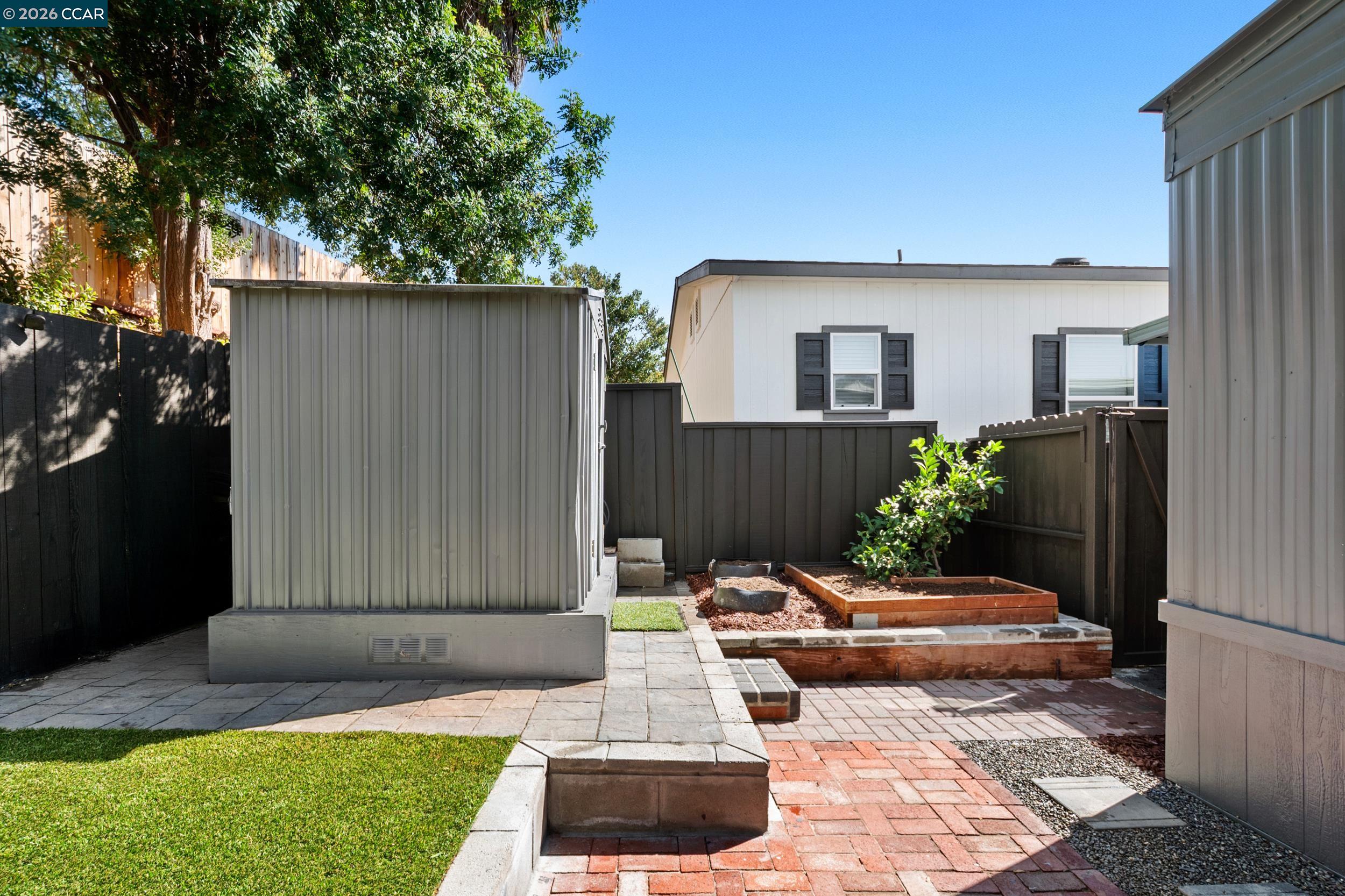 Detail Gallery Image 28 of 35 For 32 Galloway Dr., Concord,  CA 94518 - 1 Beds | 1 Baths