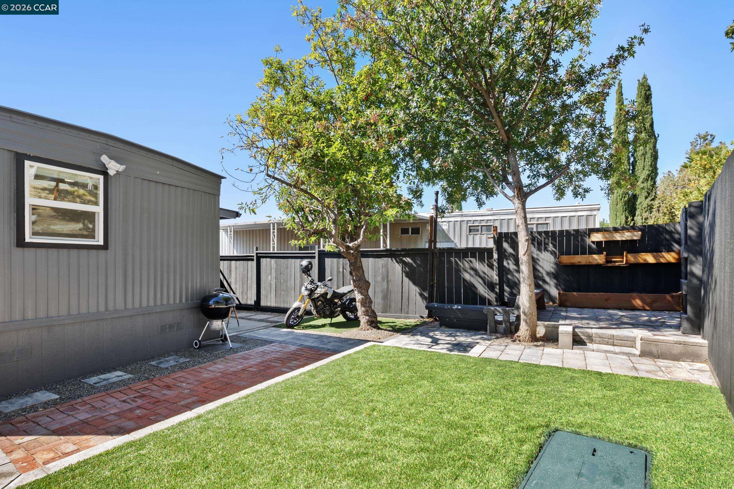 Detail Gallery Image 31 of 35 For 32 Galloway Dr., Concord,  CA 94518 - 1 Beds | 1 Baths