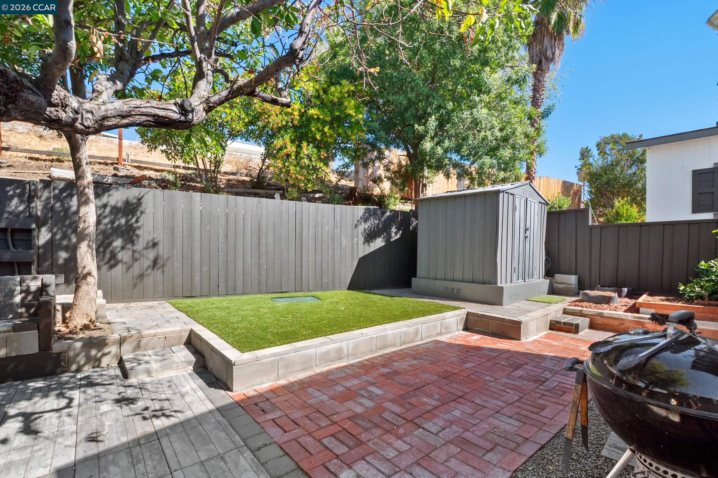 Detail Gallery Image 33 of 35 For 32 Galloway Dr., Concord,  CA 94518 - 1 Beds | 1 Baths