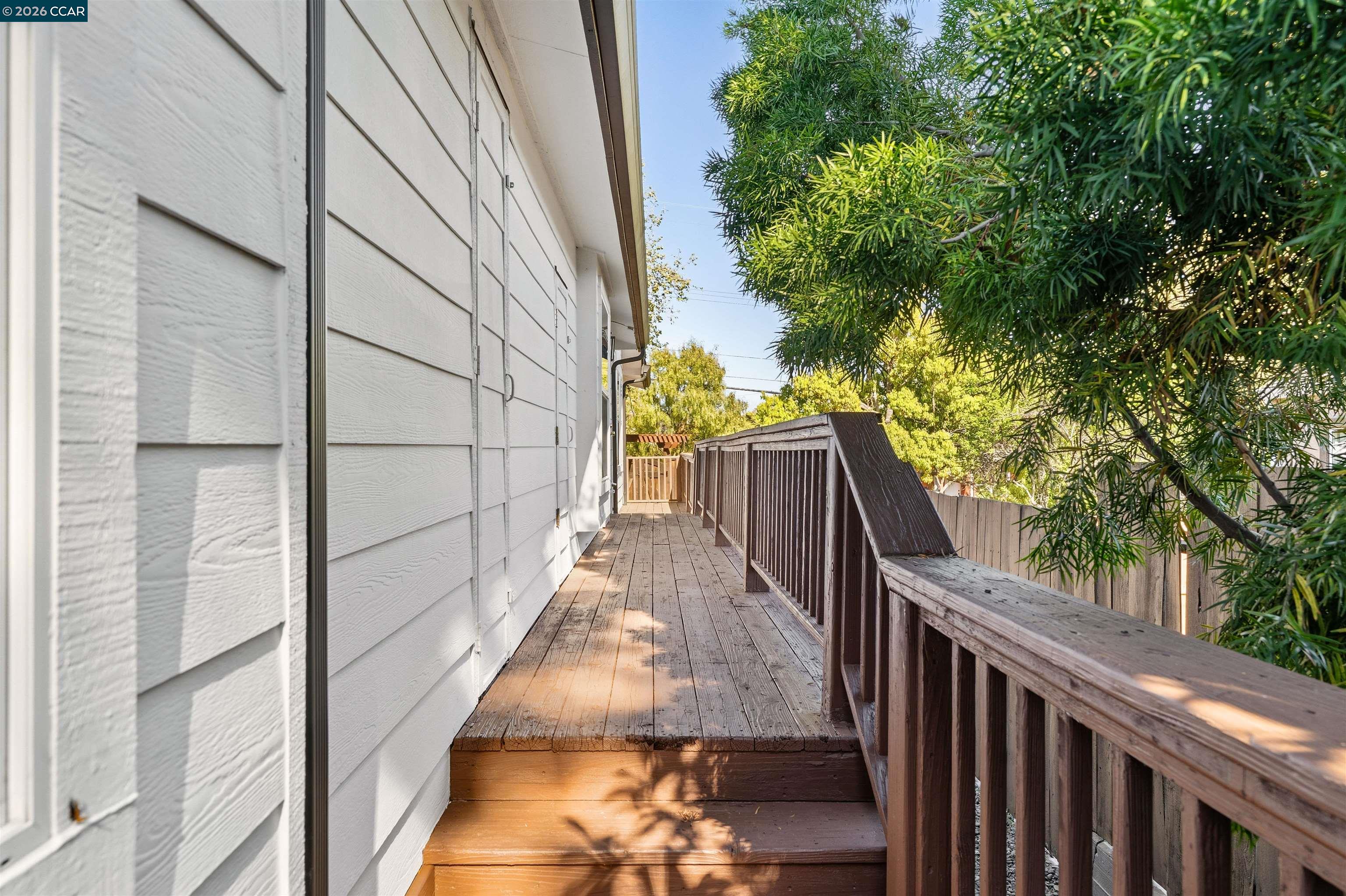 Detail Gallery Image 36 of 46 For 19175 Carlton Ave, Castro Valley,  CA 94546 - 4 Beds | 2/1 Baths