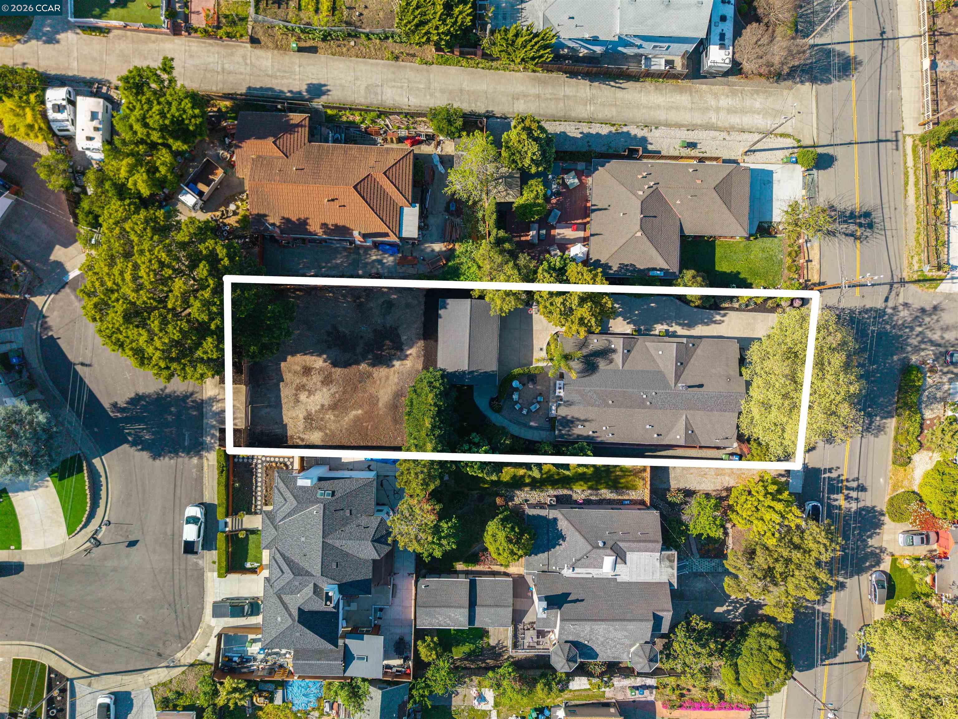 Detail Gallery Image 46 of 46 For 19175 Carlton Ave, Castro Valley,  CA 94546 - 4 Beds | 2/1 Baths