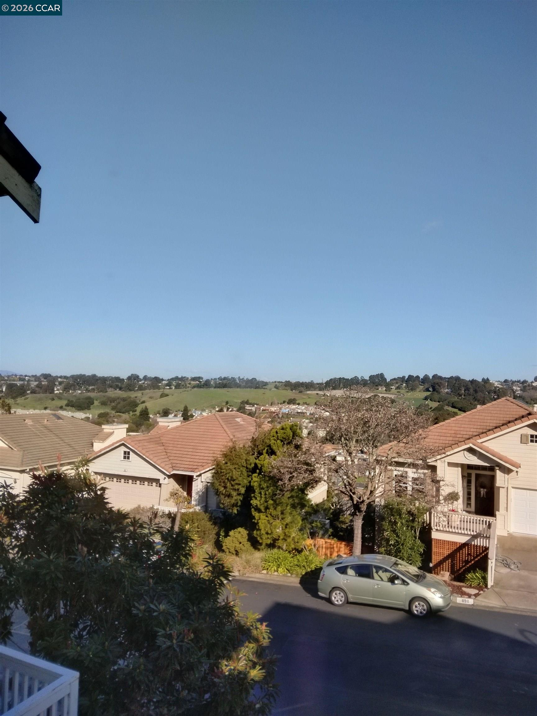 Detail Gallery Image 22 of 23 For 894 Bridgeway Cir, El Sobrante,  CA 94803 - 5 Beds | 3 Baths