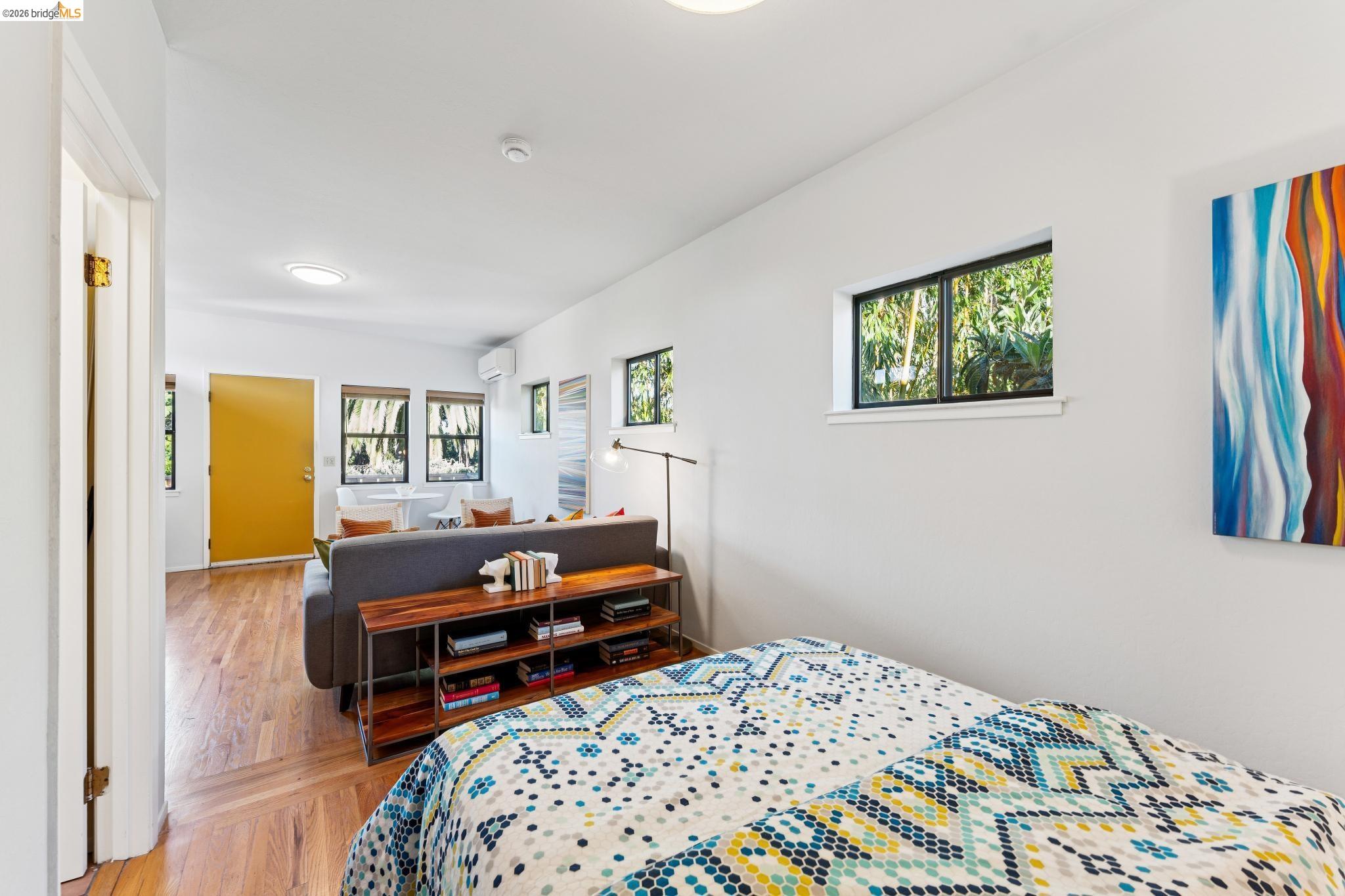 Detail Gallery Image 16 of 24 For 2112 Mckinley Ave #D,  Berkeley,  CA 94703 - 0 Beds | 1 Baths