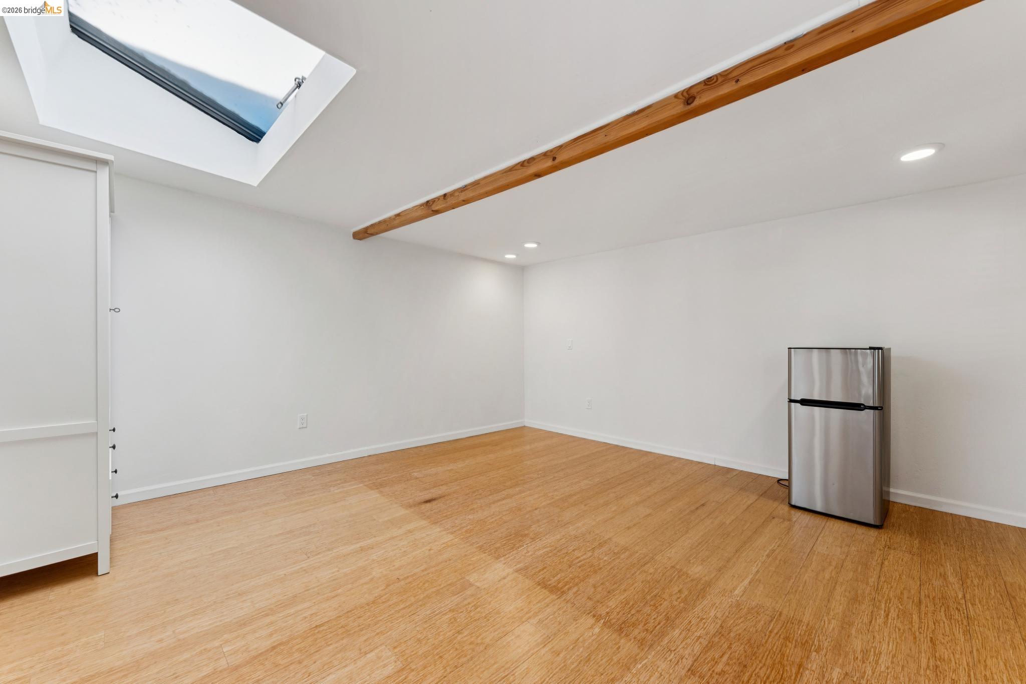 Detail Gallery Image 24 of 24 For 2112 Mckinley Ave #D,  Berkeley,  CA 94703 - 0 Beds | 1 Baths