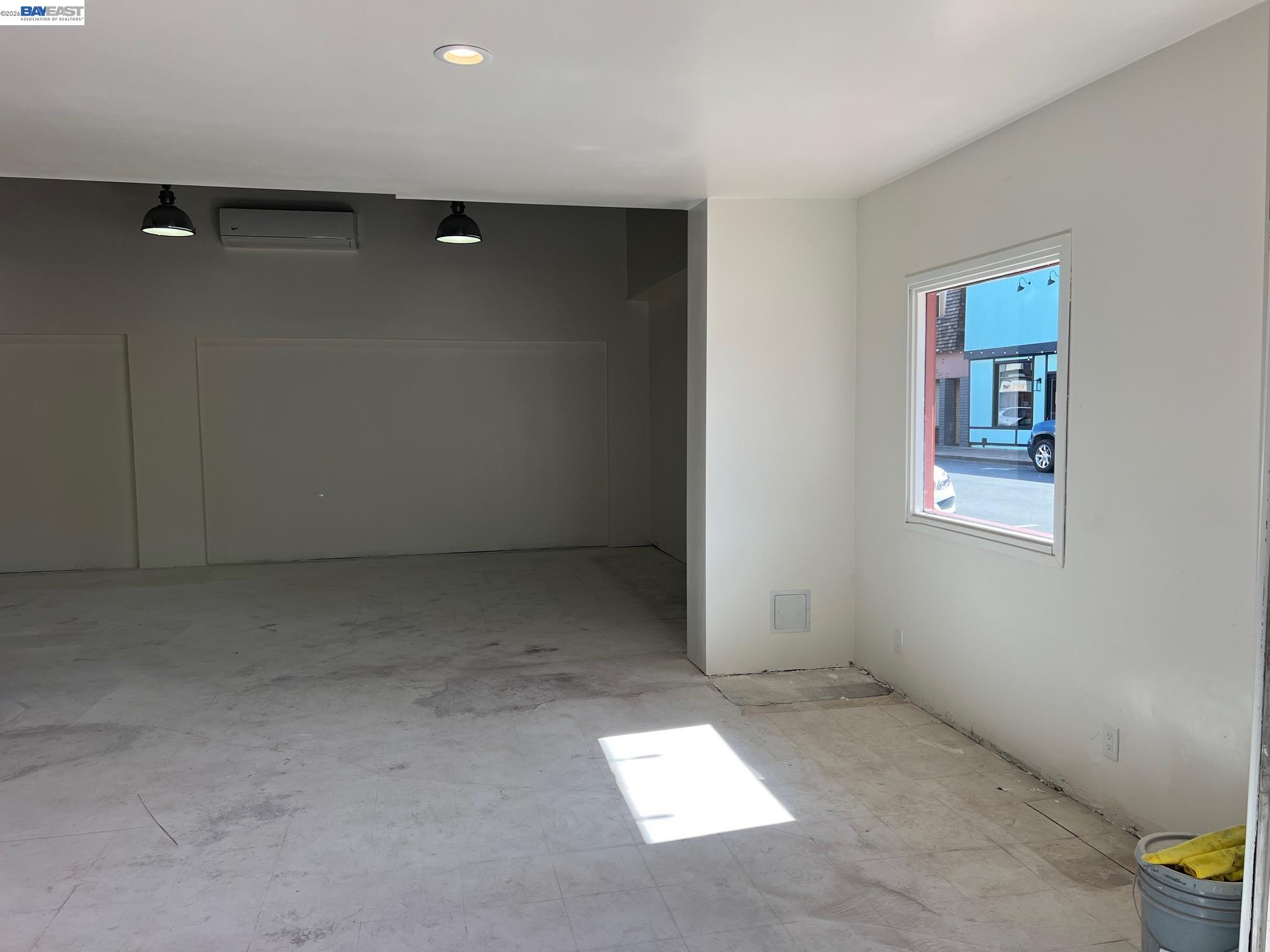 Detail Gallery Image 16 of 22 For 801 Main St, Martinez,  CA 94553 - – Beds | – Baths