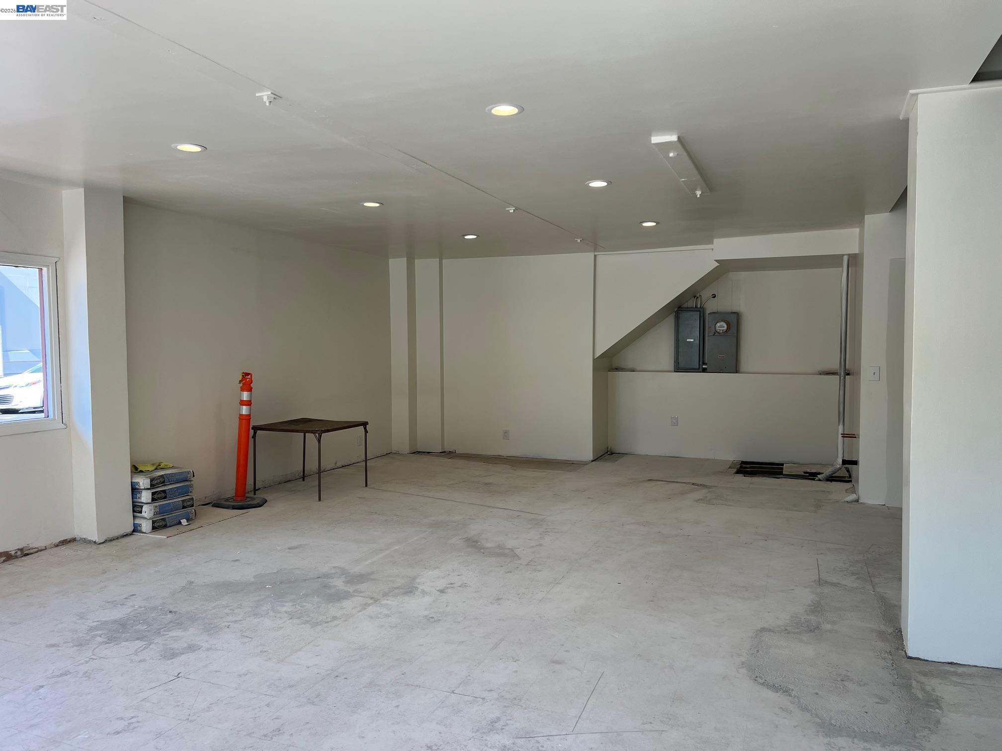 Detail Gallery Image 9 of 22 For 801 Main St, Martinez,  CA 94553 - – Beds | – Baths