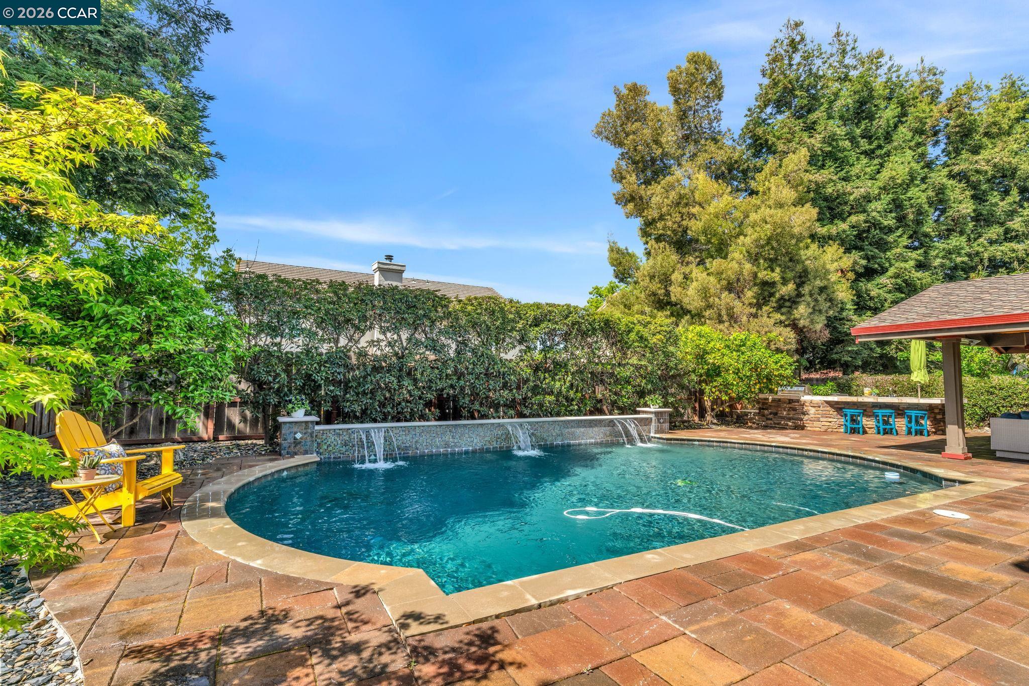 Detail Gallery Image 30 of 42 For 1174 Central Ave, Livermore,  CA 94551 - 5 Beds | 3 Baths