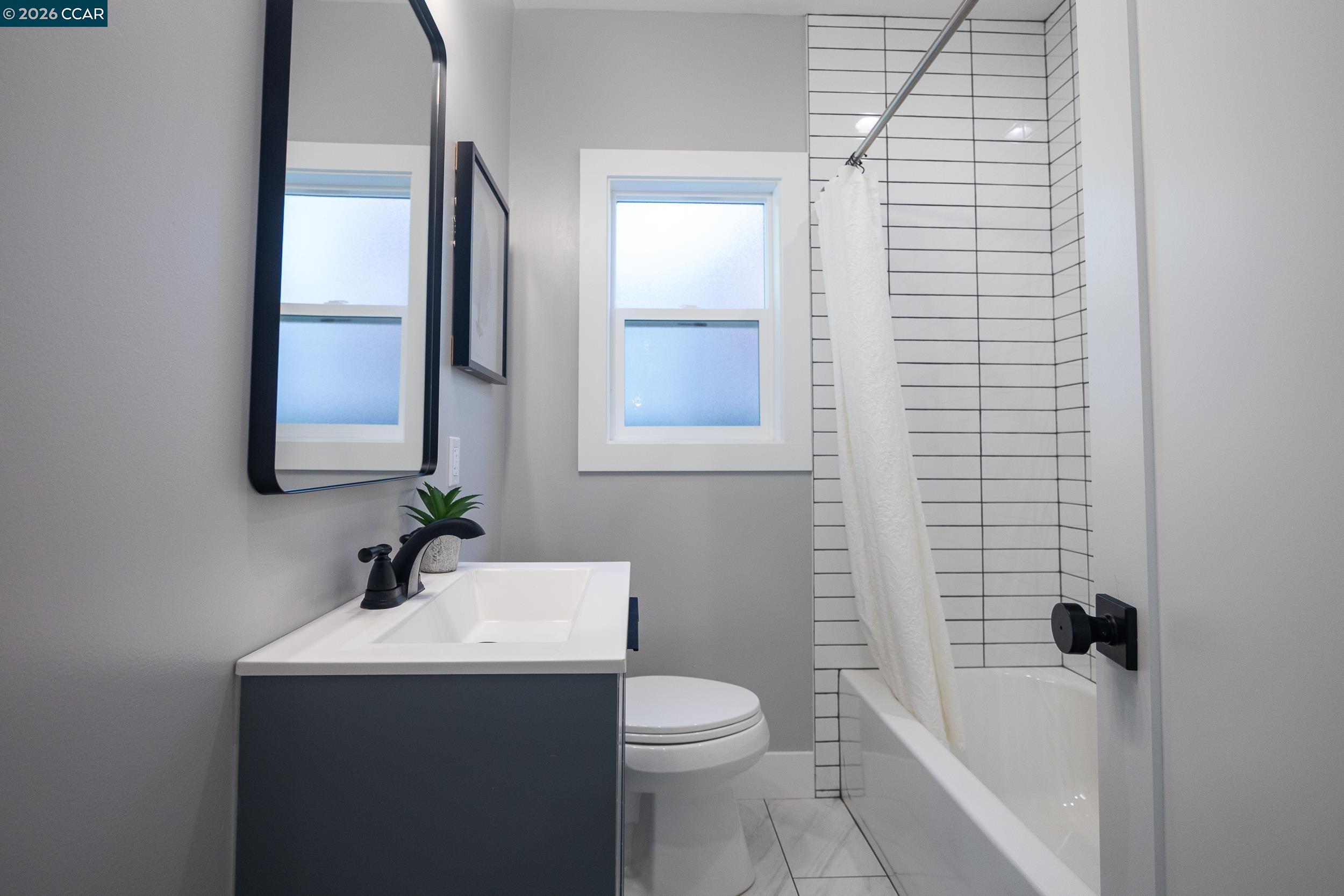 Detail Gallery Image 18 of 27 For 2479 Pacheco St, Concord,  CA 94520 - 3 Beds | 2 Baths