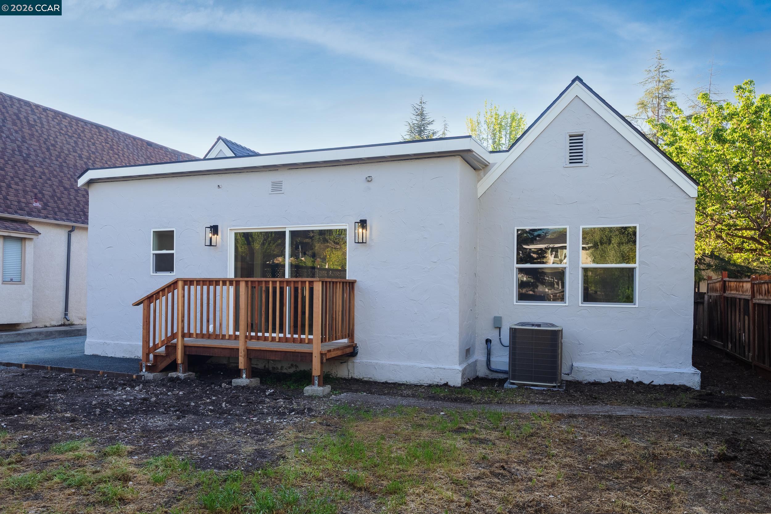 Detail Gallery Image 21 of 25 For 2479 Pacheco St, Concord,  CA 94520 - 3 Beds | 2 Baths