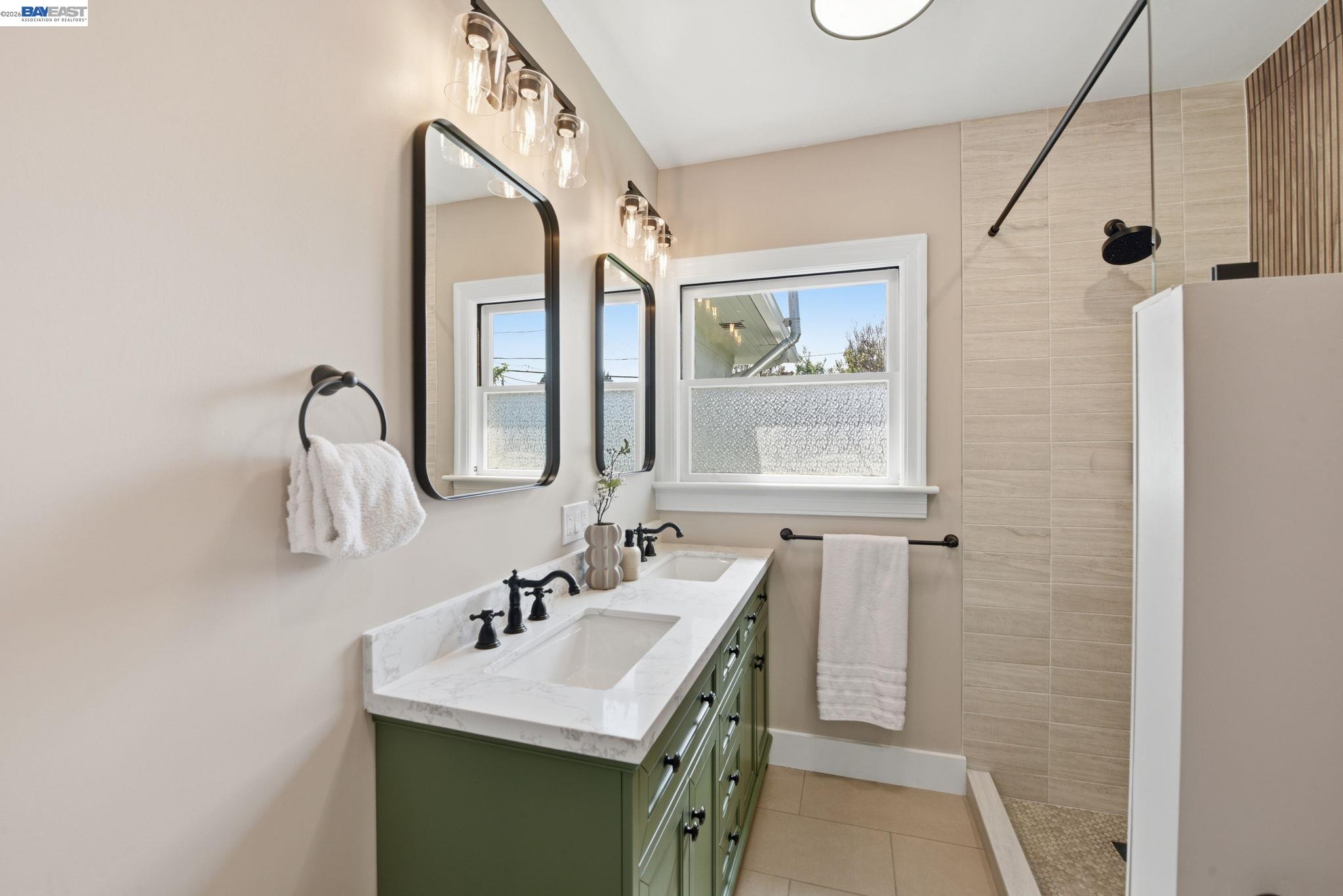 Detail Gallery Image 40 of 58 For 792 Medford Ave, Hayward,  CA 94541 - 4 Beds | 3/1 Baths