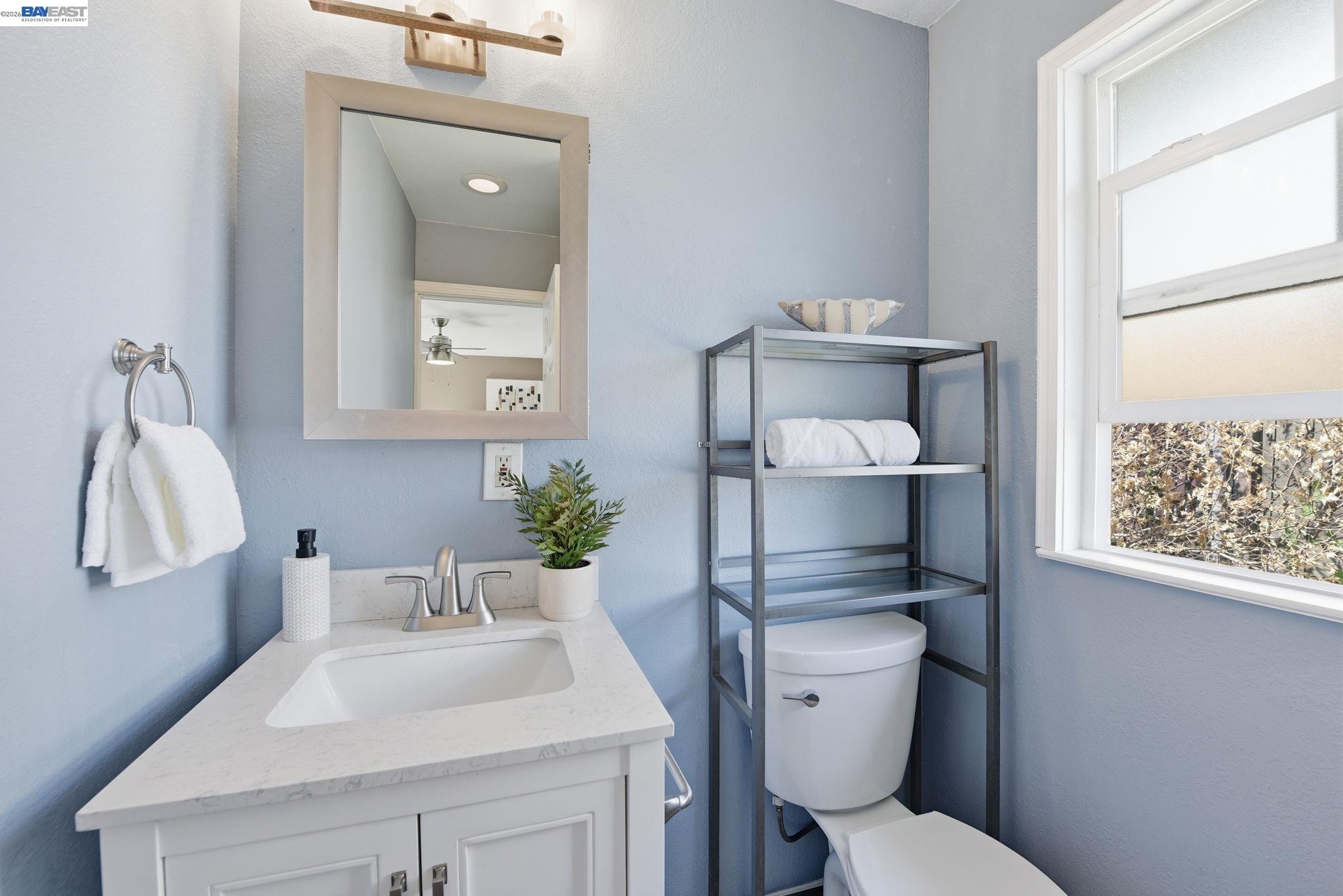 Detail Gallery Image 56 of 58 For 792 Medford Ave, Hayward,  CA 94541 - 4 Beds | 3/1 Baths