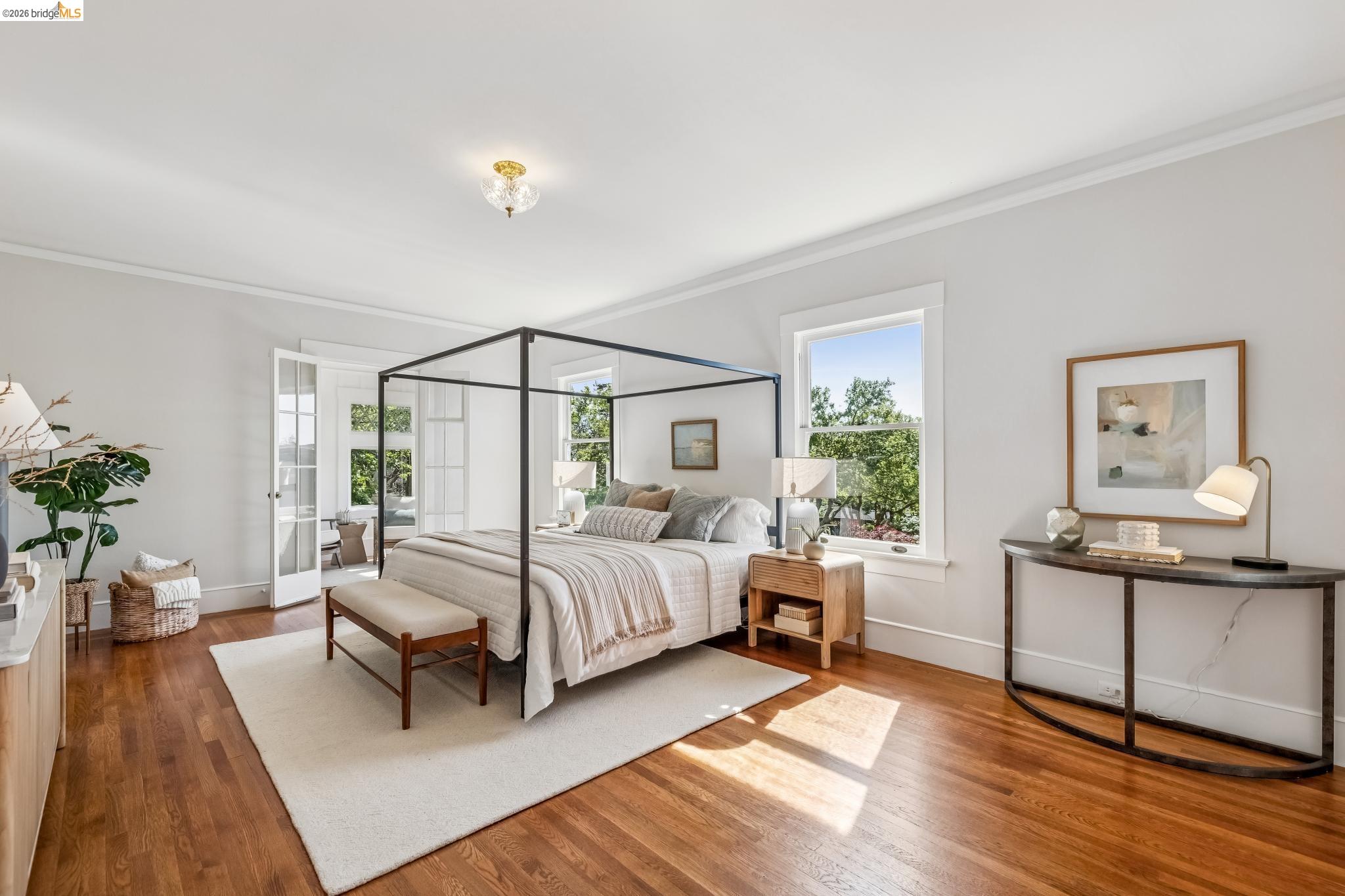 Detail Gallery Image 21 of 60 For 1715 Oakland Ave, Piedmont,  CA 94611 - 4 Beds | 2/2 Baths