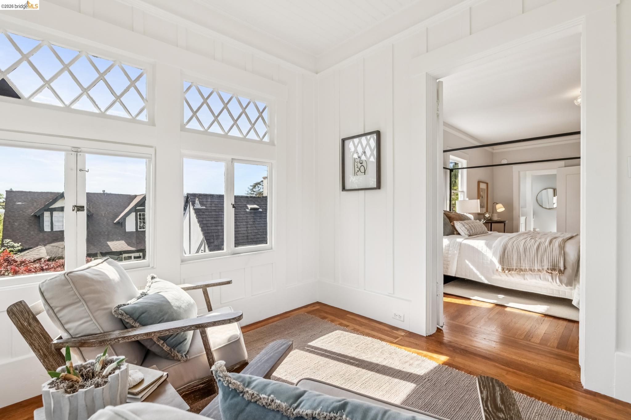 Detail Gallery Image 26 of 60 For 1715 Oakland Ave, Piedmont,  CA 94611 - 4 Beds | 2/2 Baths