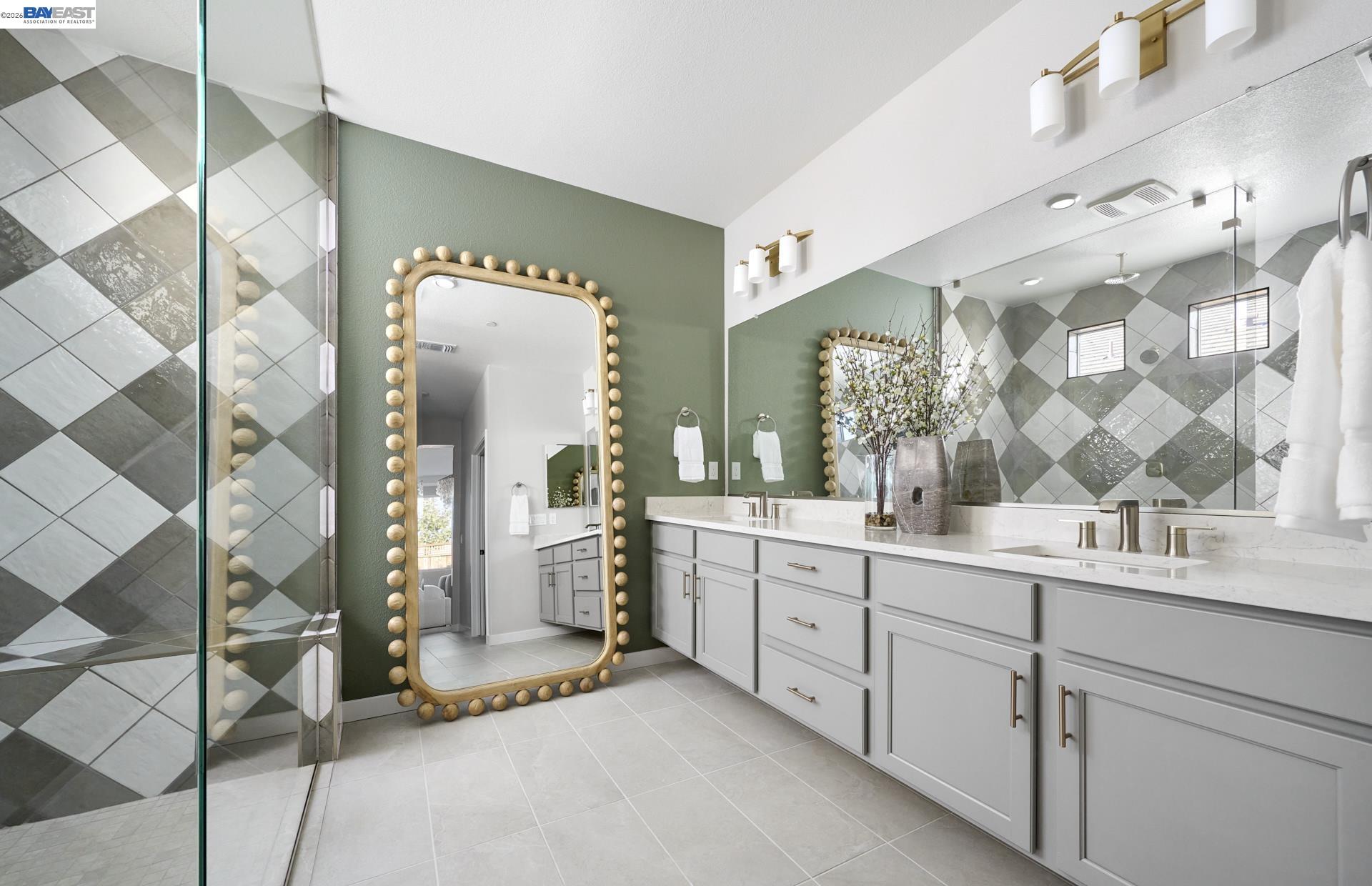 Detail Gallery Image 10 of 13 For 17493 Glen Arbor Way, Lathrop,  CA 95330 - 2 Beds | 2 Baths