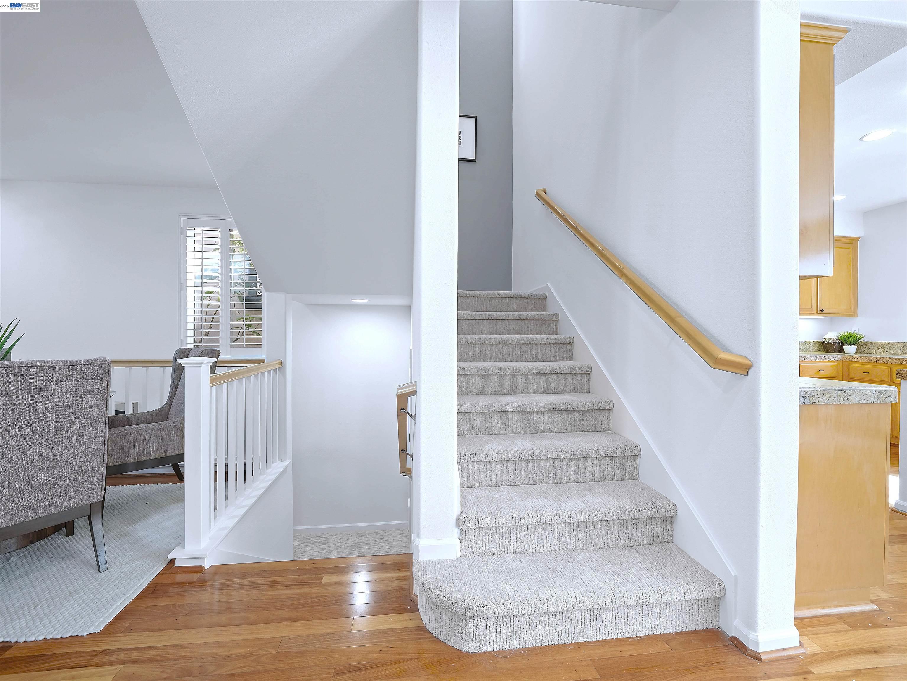 Detail Gallery Image 8 of 30 For 215 Olive Hill Dr, San Jose,  CA 95125 - 3 Beds | 2/1 Baths