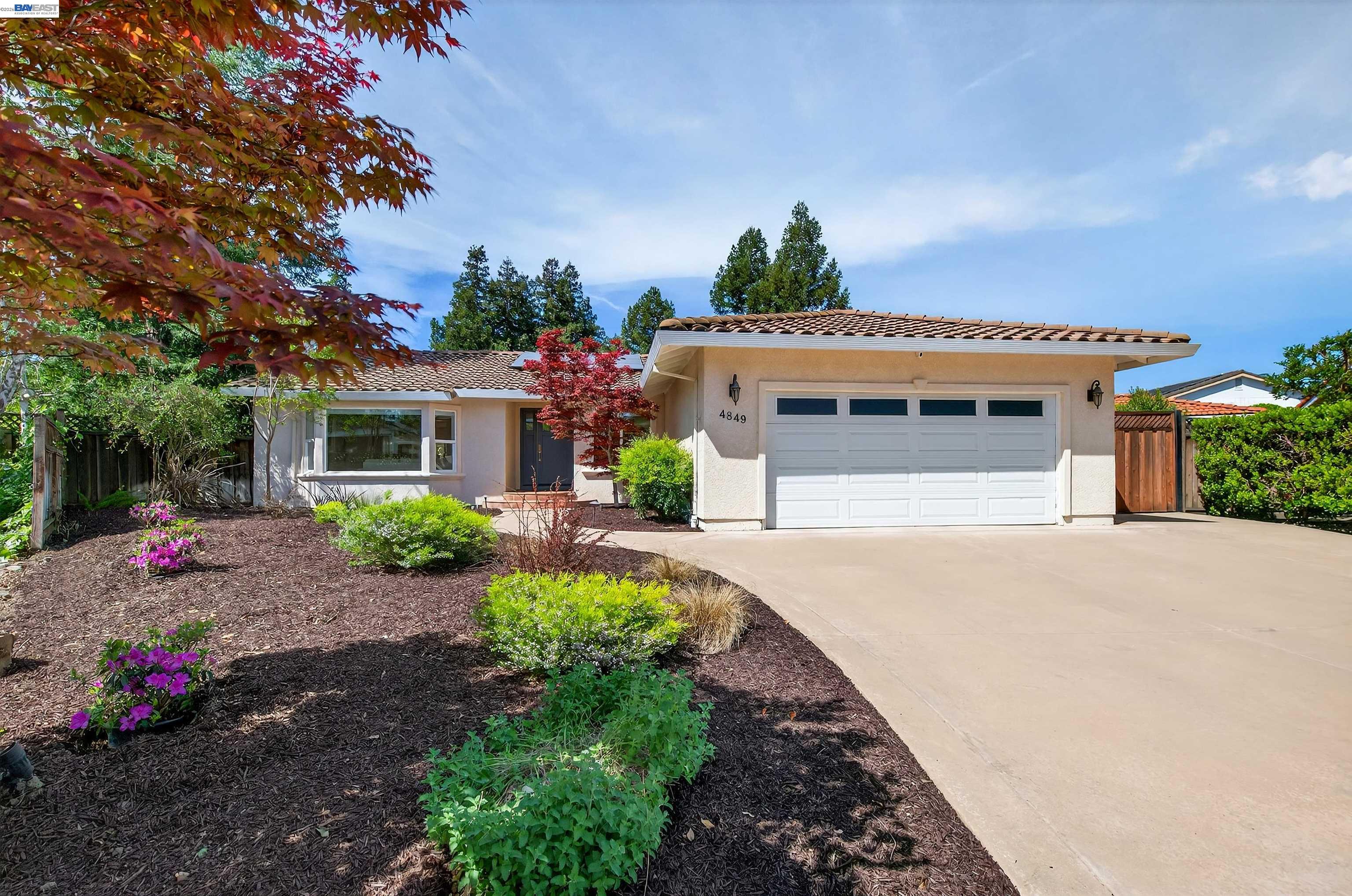 Detail Gallery Image 2 of 45 For 4849 Smith Gate Ct, Pleasanton,  CA 94566 - 4 Beds | 2 Baths