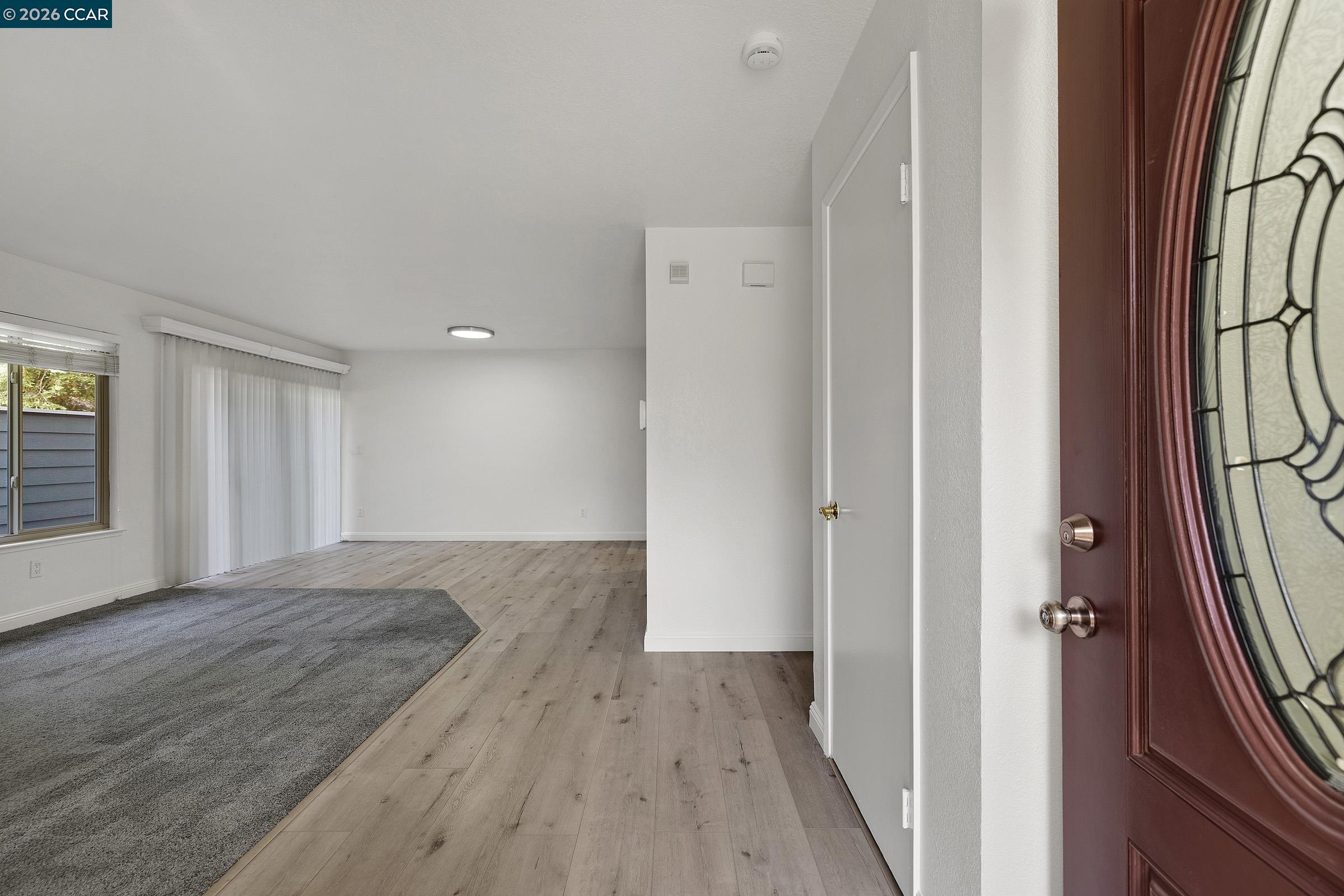 Photo #6: 41128881 Listing: Photo #6