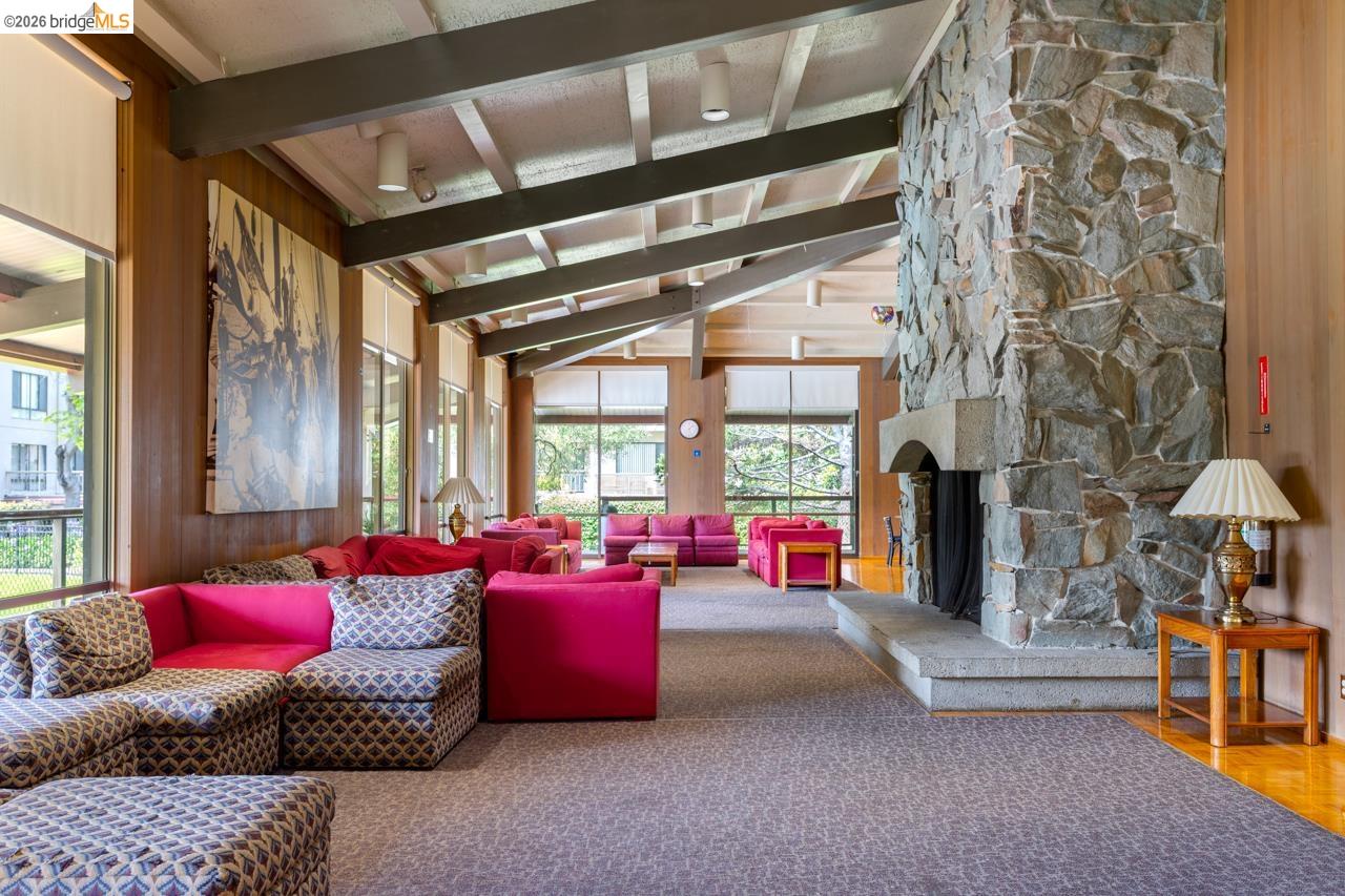 Detail Gallery Image 31 of 35 For 6 Captain Dr. #E428,  Emeryville,  CA 94608 - 0 Beds | 1 Baths