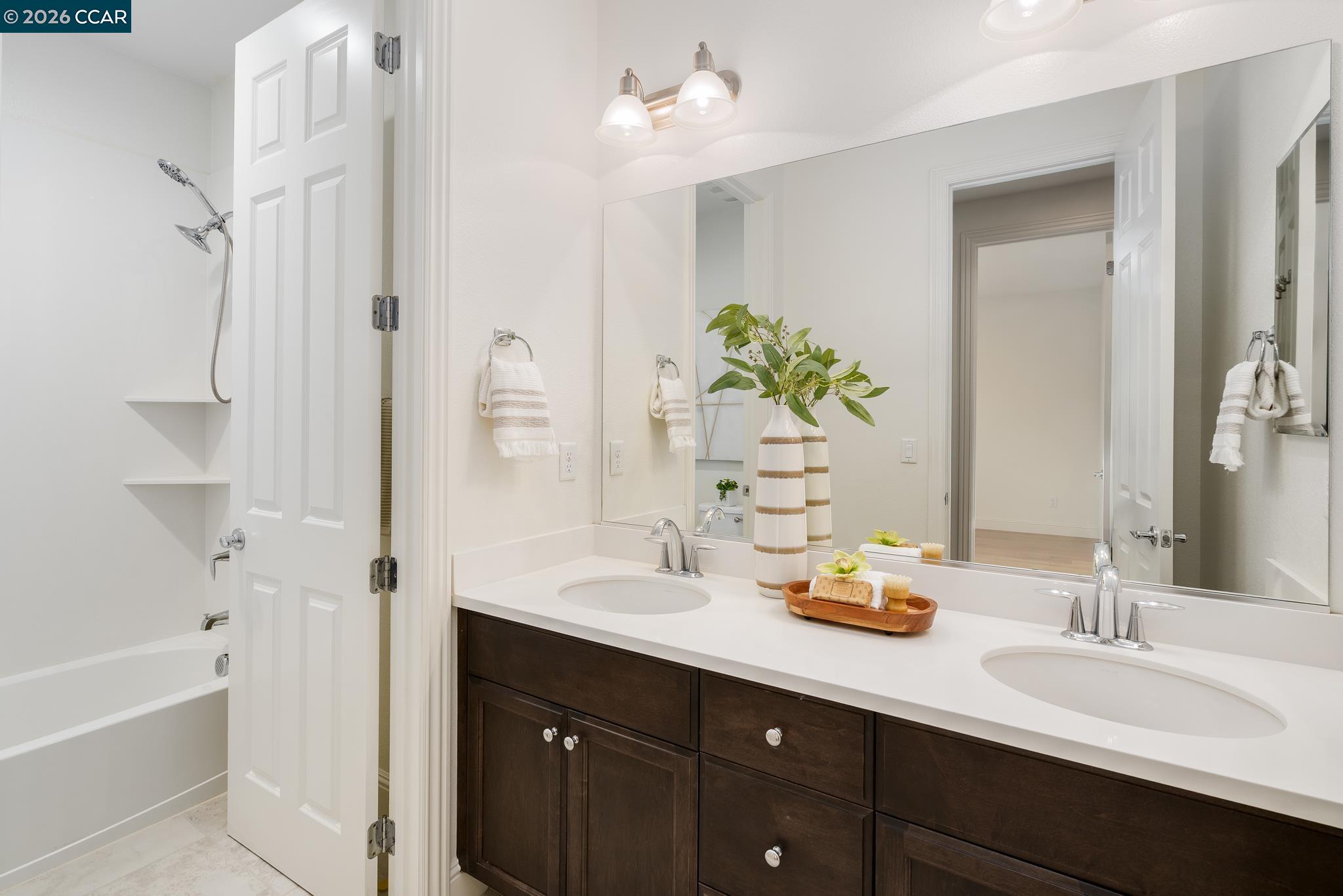 Detail Gallery Image 18 of 30 For 5130 Rowan Dr, San Ramon,  CA 94582 - 4 Beds | 2/2 Baths