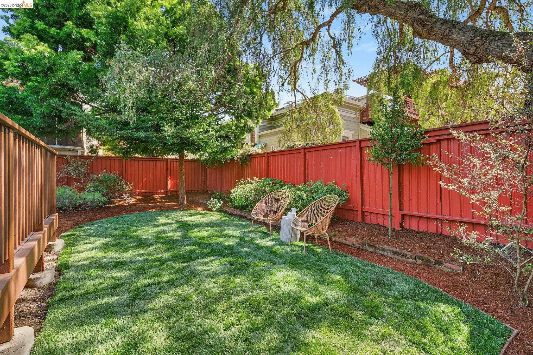 Detail Gallery Image 23 of 29 For 1075 41st St, Emeryville,  CA 94608 - 3 Beds | 3 Baths