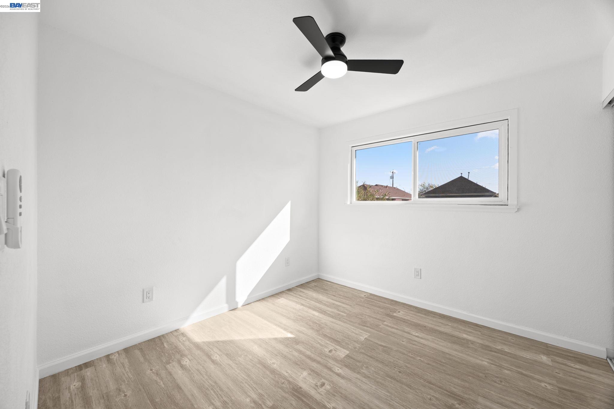 Detail Gallery Image 28 of 47 For 6628 Helen Ct, Oakland,  CA 94608 - – Beds | – Baths