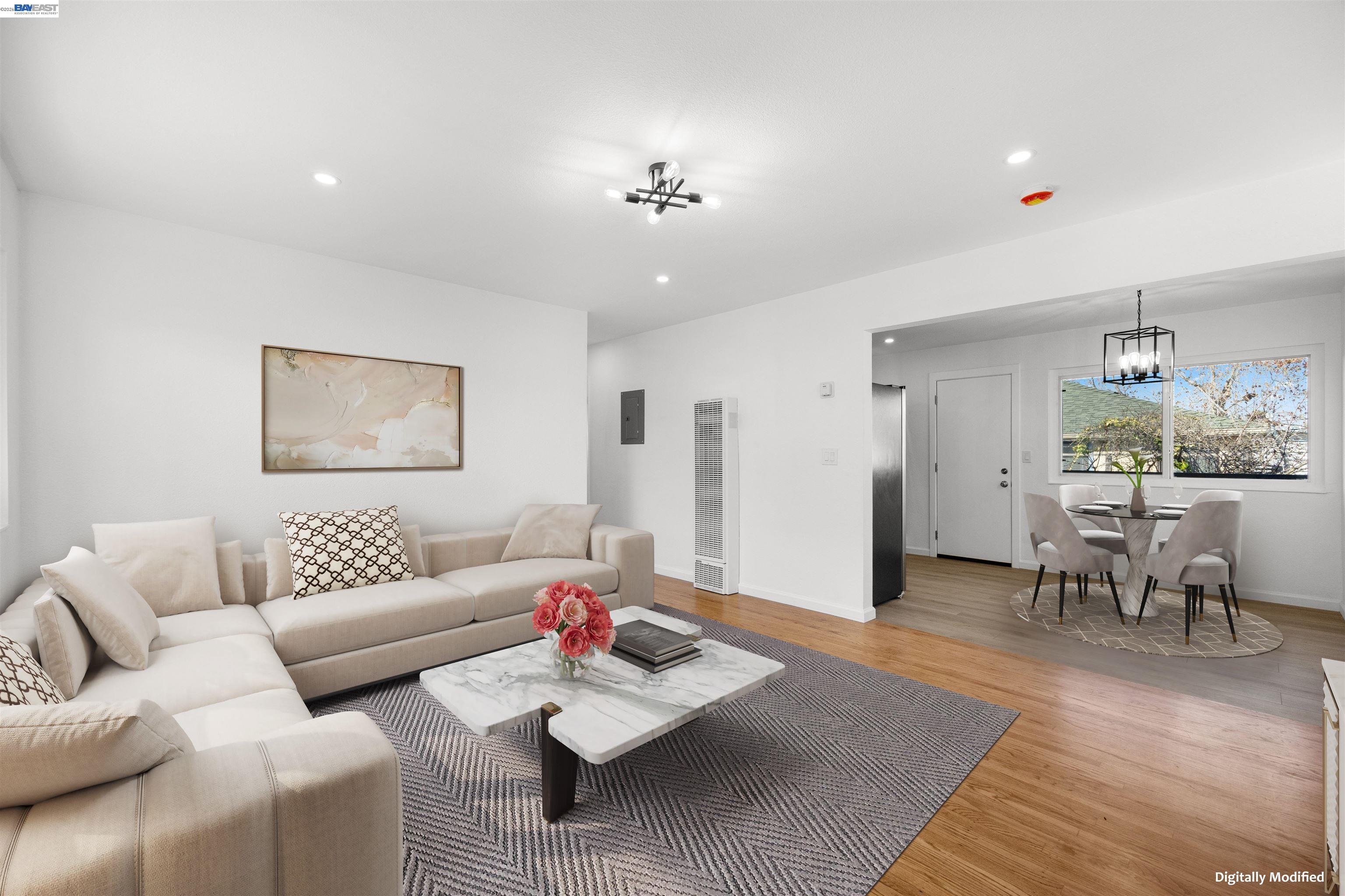 Detail Gallery Image 4 of 47 For 6628 Helen Ct, Oakland,  CA 94608 - – Beds | – Baths