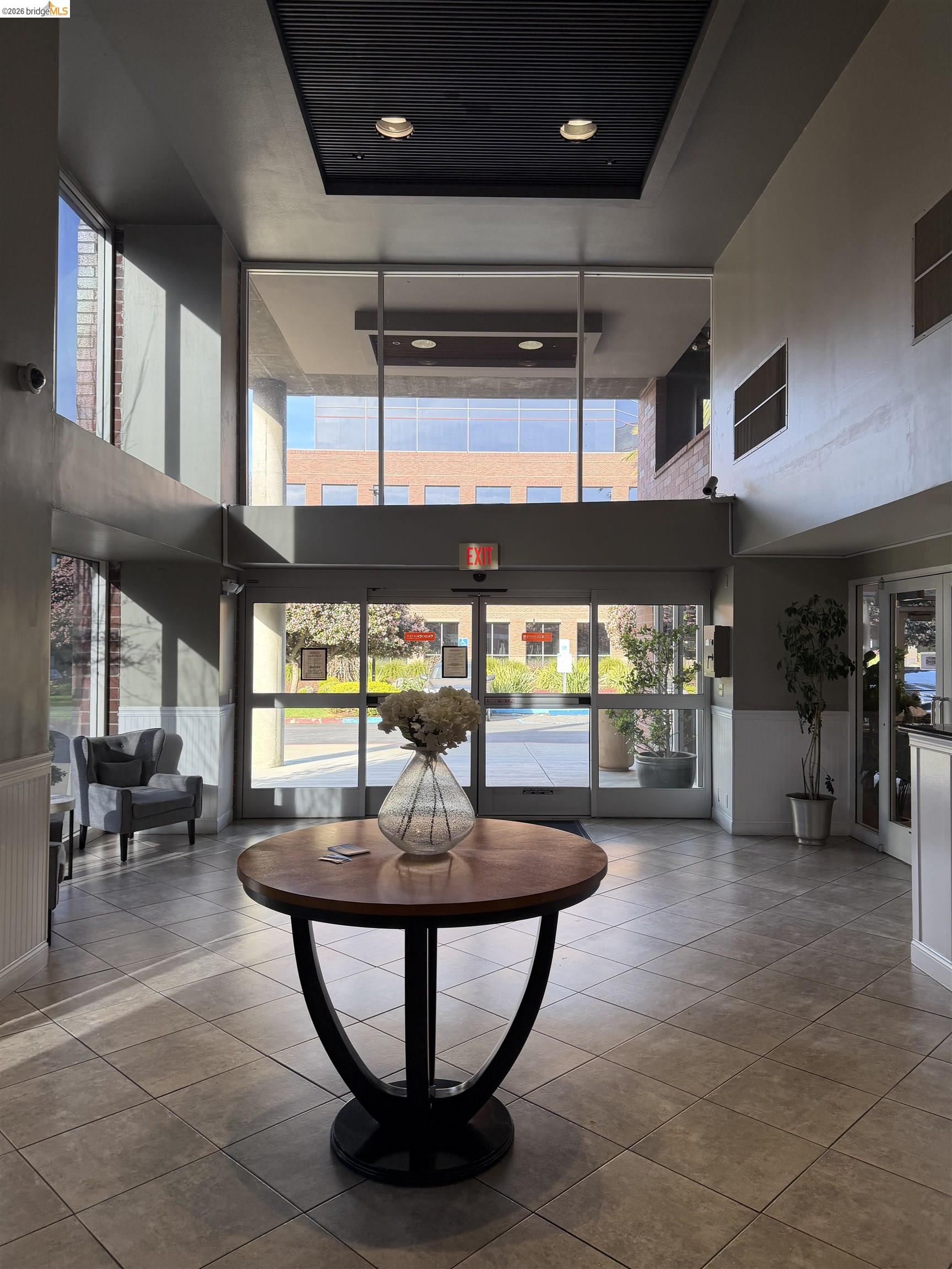 Front Image Thumbnail for EB41128890