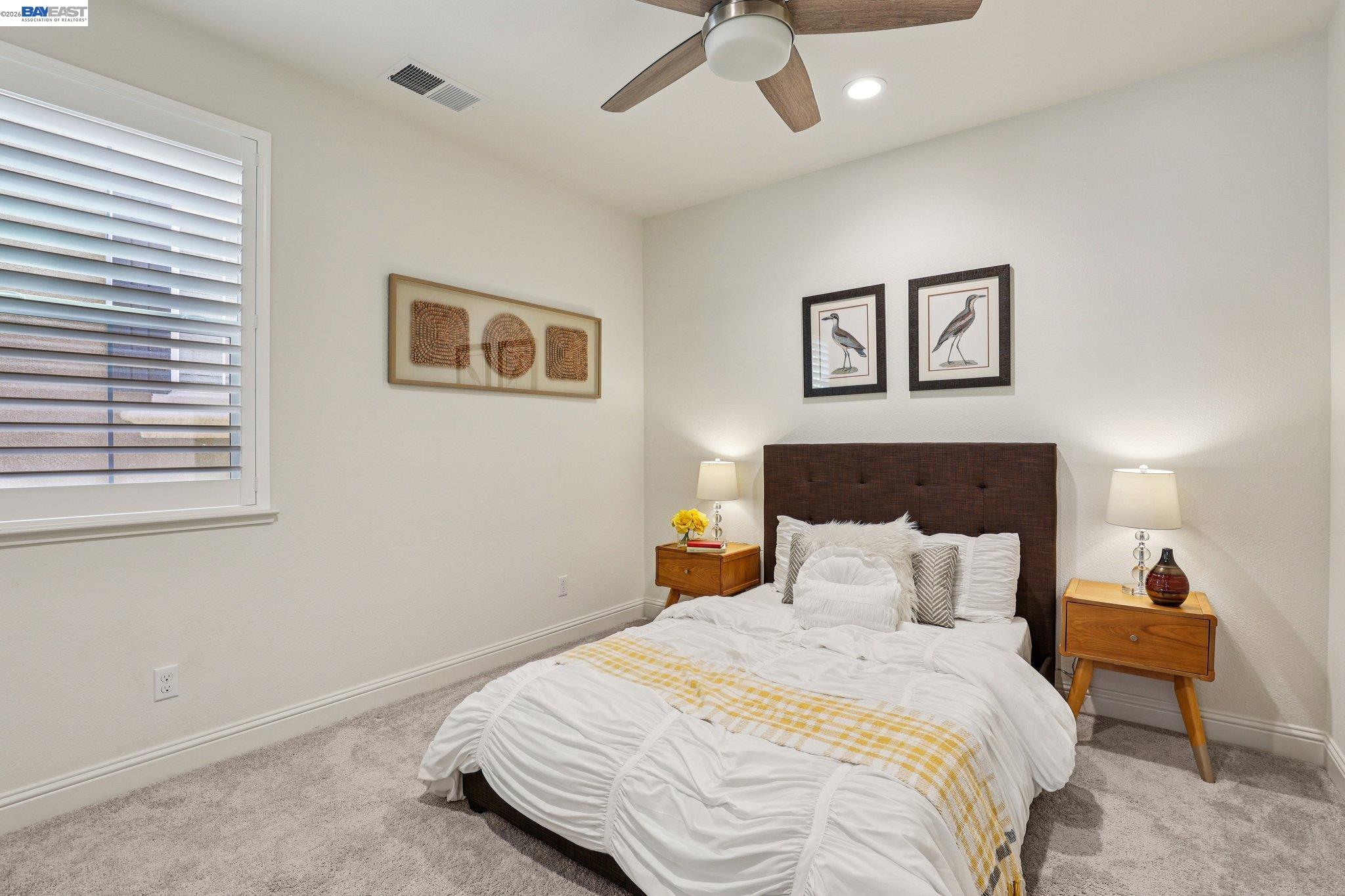 Detail Gallery Image 24 of 46 For 28719 Vista Grande Dr, Hayward,  CA 94544 - 5 Beds | 3 Baths