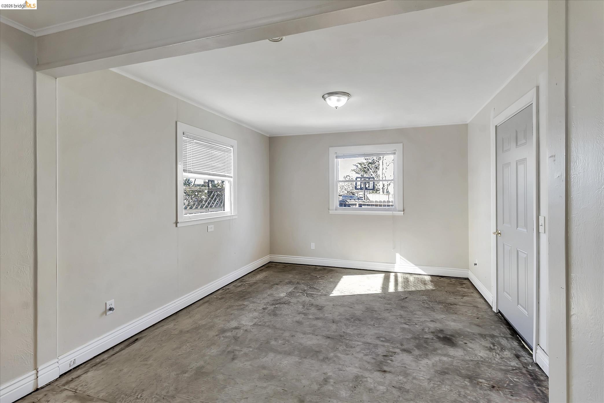 Detail Gallery Image 17 of 33 For 827 Chestnut St, Redwood City,  CA 94063 - 2 Beds | 1 Baths