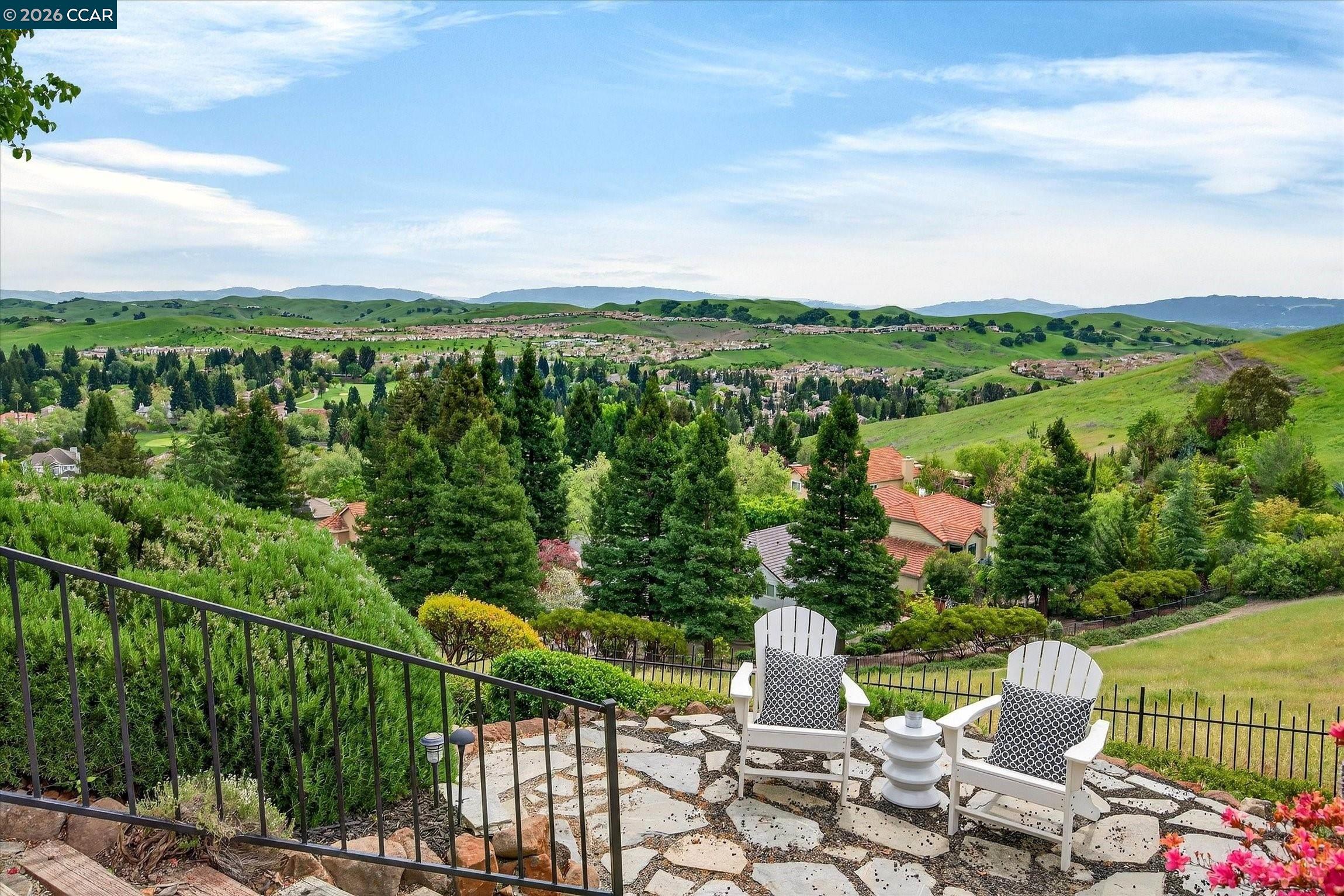 Detail Gallery Image 6 of 60 For 3643 Country Club Ter, Danville,  CA 94506 - 5 Beds | 4 Baths