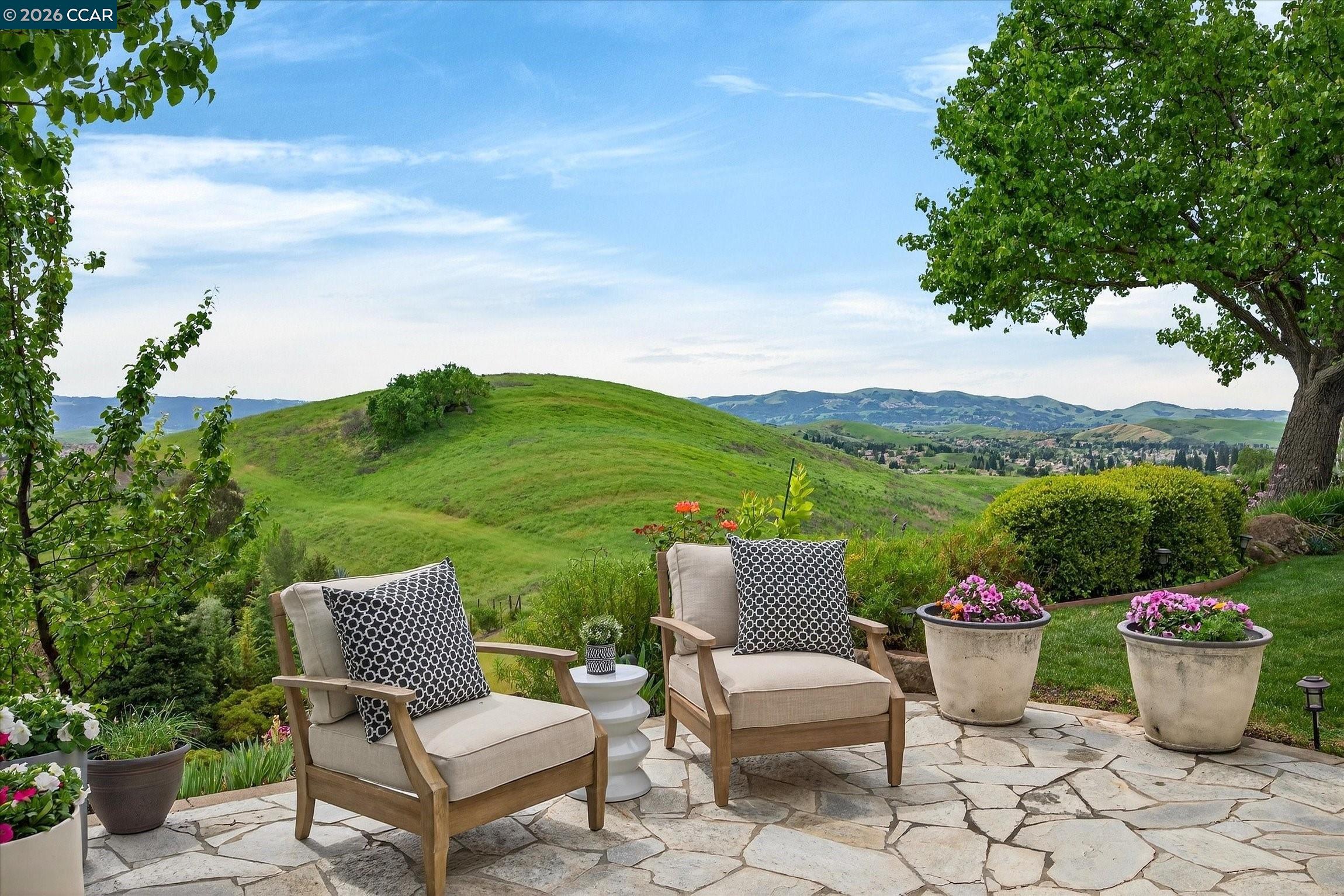 Detail Gallery Image 7 of 60 For 3643 Country Club Ter, Danville,  CA 94506 - 5 Beds | 4 Baths