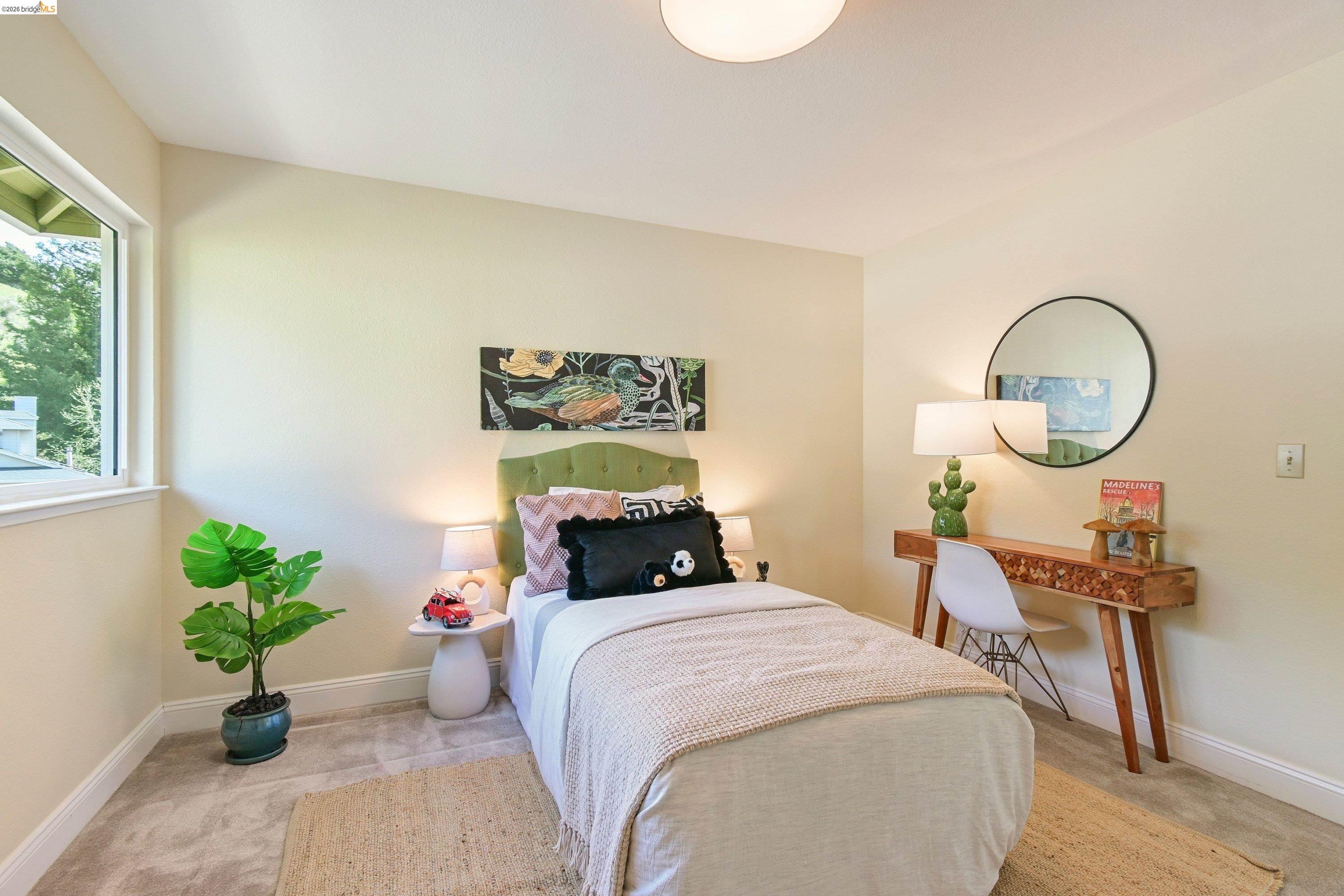 Detail Gallery Image 39 of 53 For 4303 Chamberlin Ct, Oakland,  CA 94619 - 4 Beds | 3 Baths