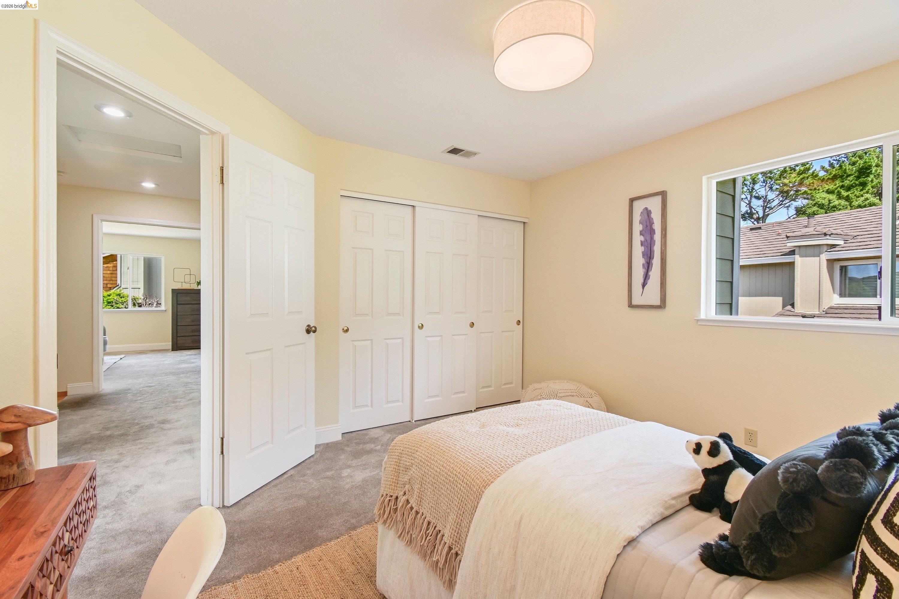 Detail Gallery Image 41 of 53 For 4303 Chamberlin Ct, Oakland,  CA 94619 - 4 Beds | 3 Baths