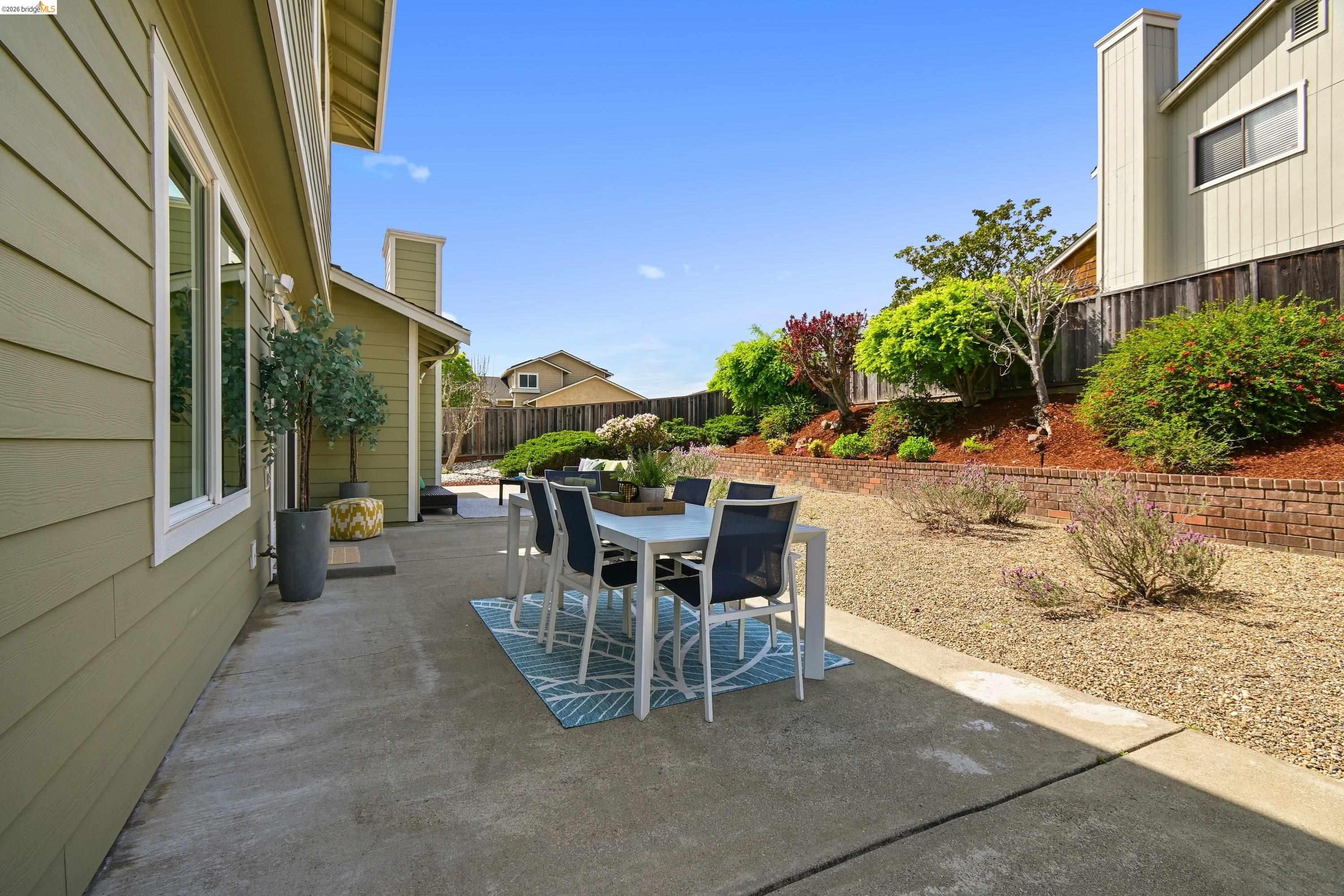 Detail Gallery Image 52 of 53 For 4303 Chamberlin Ct, Oakland,  CA 94619 - 4 Beds | 3 Baths