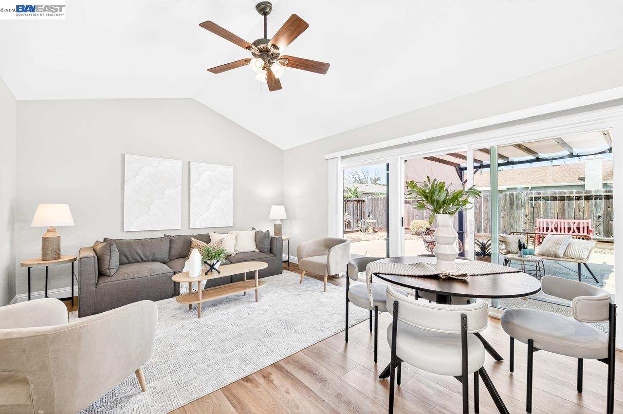 Detail Gallery Image 19 of 42 For 1184 Crystal Cir, Livermore,  CA 94550 - 4 Beds | 2 Baths