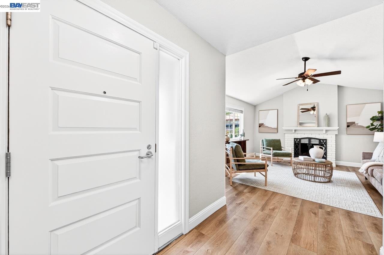 Detail Gallery Image 9 of 42 For 1184 Crystal Cir, Livermore,  CA 94550 - 4 Beds | 2 Baths