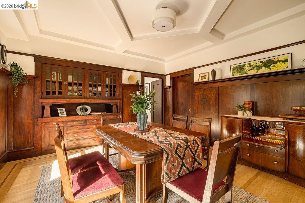 Detail Gallery Image 20 of 60 For 970 39th St, Oakland,  CA 94608 - 2 Beds | 1 Baths