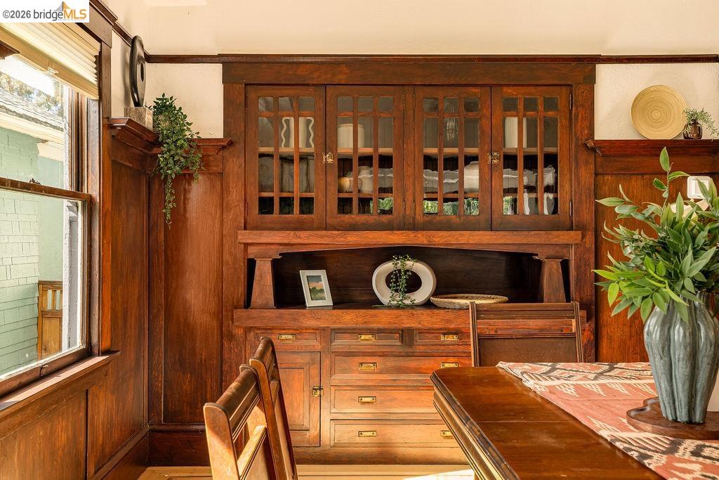 Detail Gallery Image 21 of 60 For 970 39th St, Oakland,  CA 94608 - 2 Beds | 1 Baths