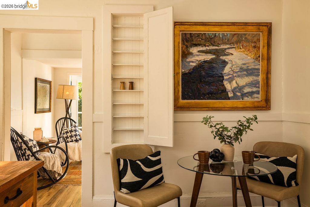 Detail Gallery Image 33 of 60 For 970 39th St, Oakland,  CA 94608 - 2 Beds | 1 Baths