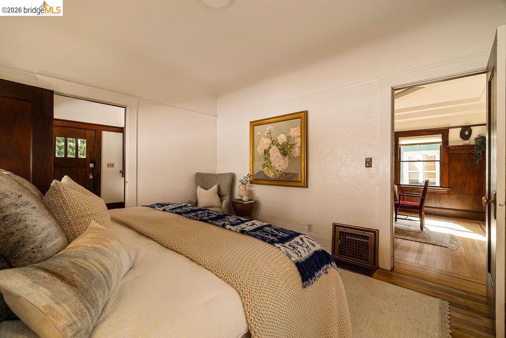 Detail Gallery Image 40 of 60 For 970 39th St, Oakland,  CA 94608 - 2 Beds | 1 Baths