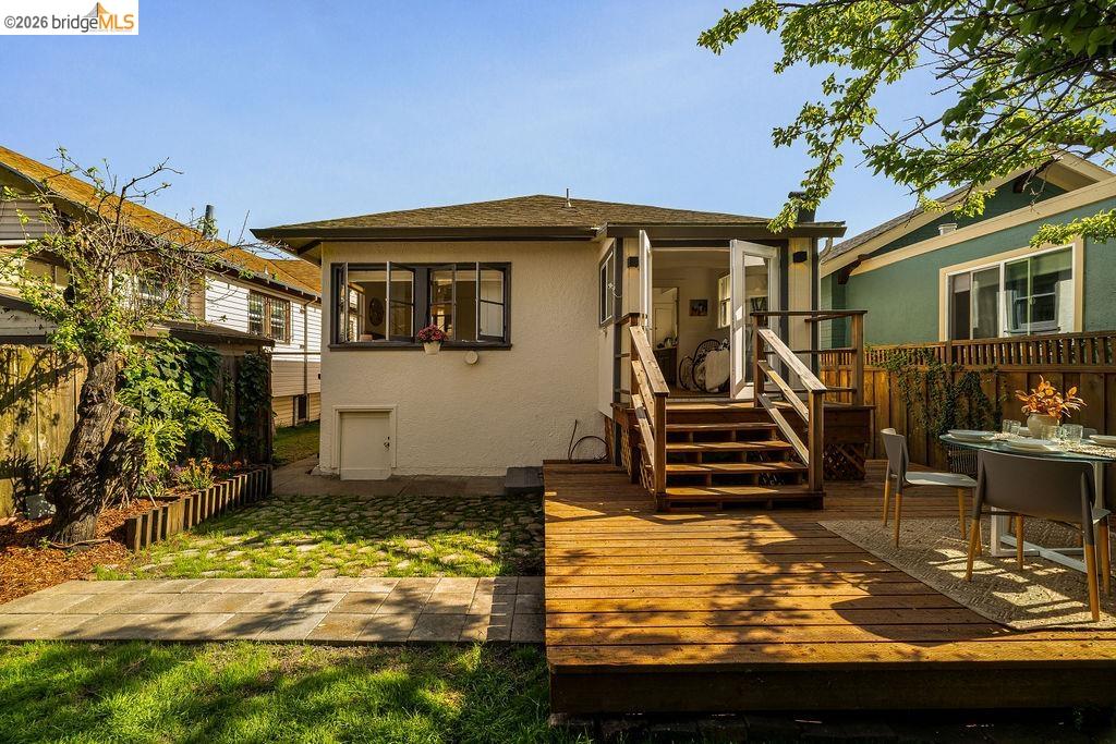 Detail Gallery Image 52 of 60 For 970 39th St, Oakland,  CA 94608 - 2 Beds | 1 Baths