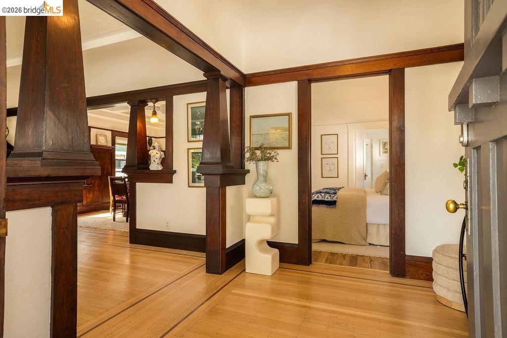 Detail Gallery Image 8 of 60 For 970 39th St, Oakland,  CA 94608 - 2 Beds | 1 Baths