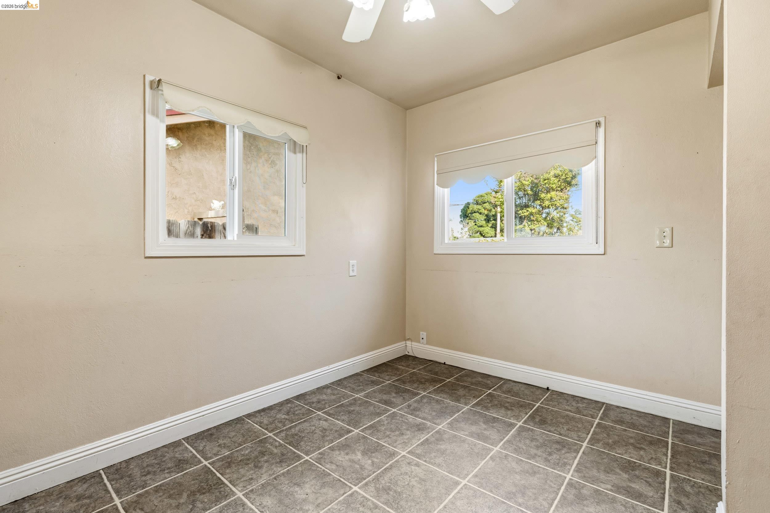Detail Gallery Image 11 of 41 For 413 Landis Ave, Oakley,  CA 94561 - 2 Beds | 1 Baths