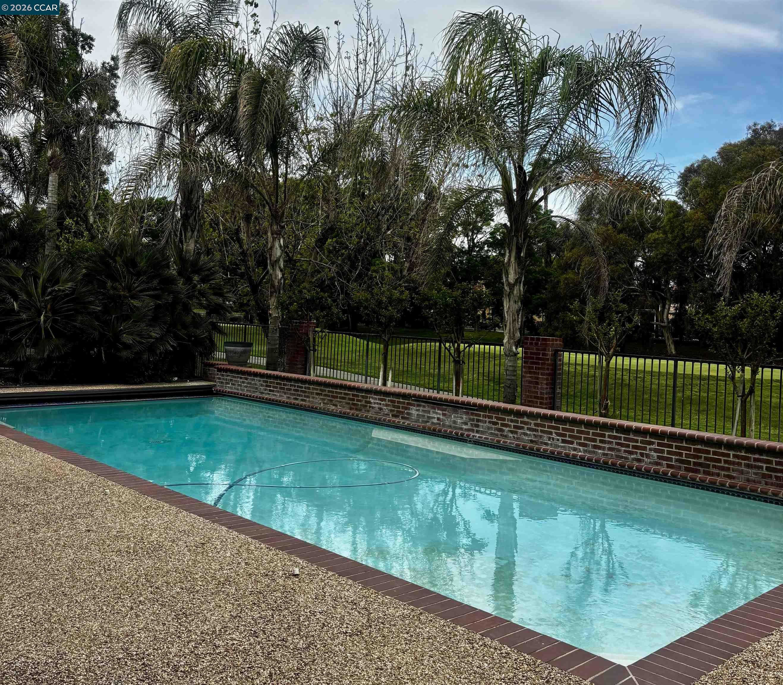 Detail Gallery Image 2 of 2 For 5666 Oakmont Ct, Discovery Bay,  CA 94505 - 5 Beds | 4 Baths