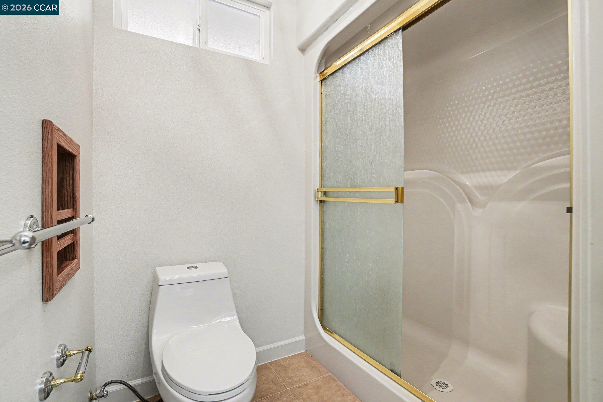 Detail Gallery Image 37 of 51 For 5666 Oakmont Ct, Discovery Bay,  CA 94505 - 5 Beds | 4 Baths