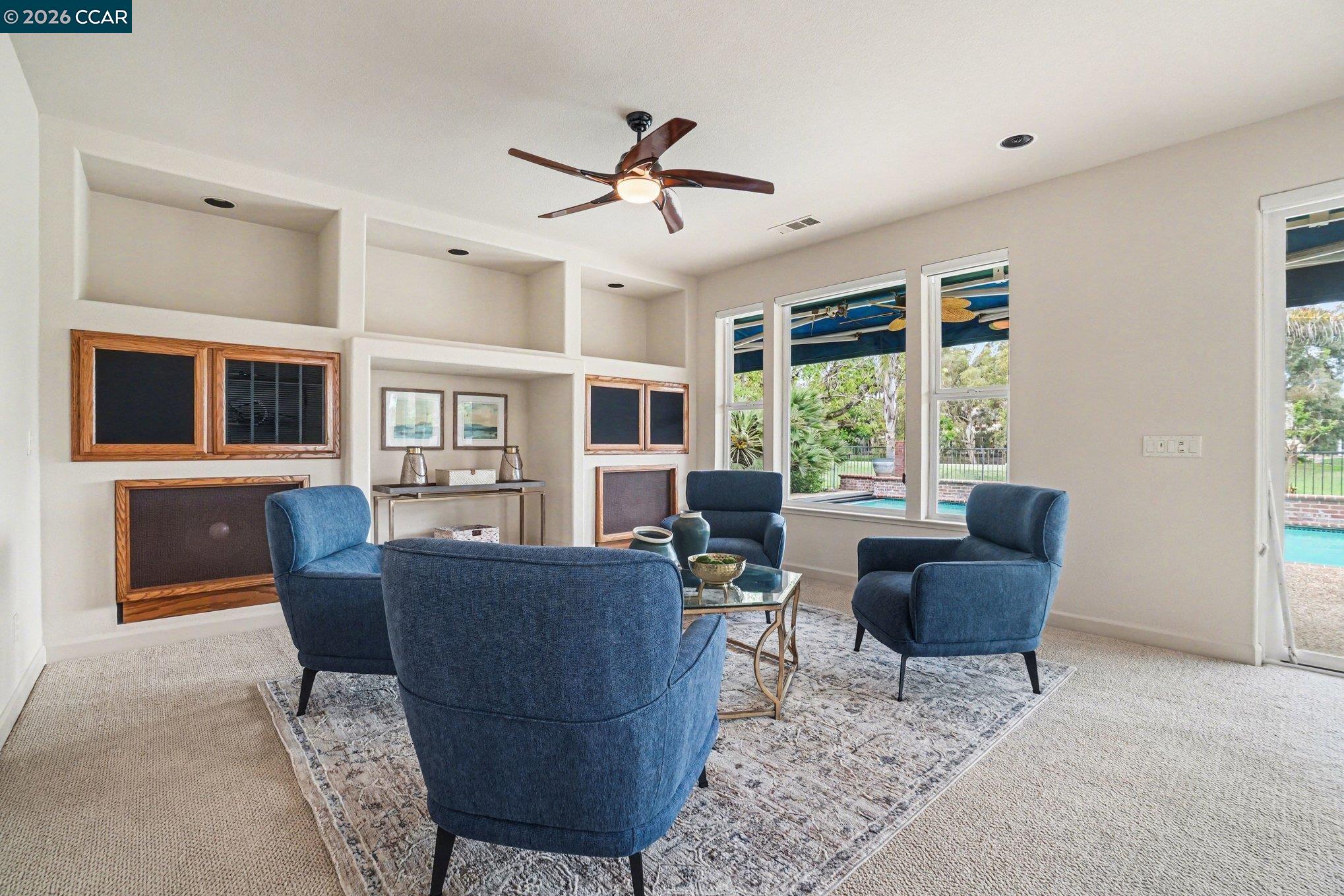 Detail Gallery Image 6 of 51 For 5666 Oakmont Ct, Discovery Bay,  CA 94505 - 5 Beds | 4 Baths